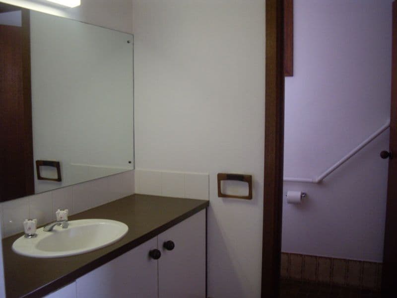 530 Regina Avenue, North Albury - Thumbnail 8