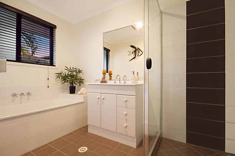 2 Portland Parade, REDLAND BAY QLD 4165, Redland Bay - Thumbnail 6