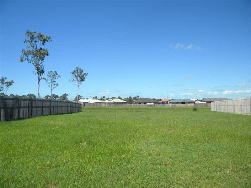 45 Archer Drive, POINT VERNON QLD 4655, Point Vernon - Thumbnail 4