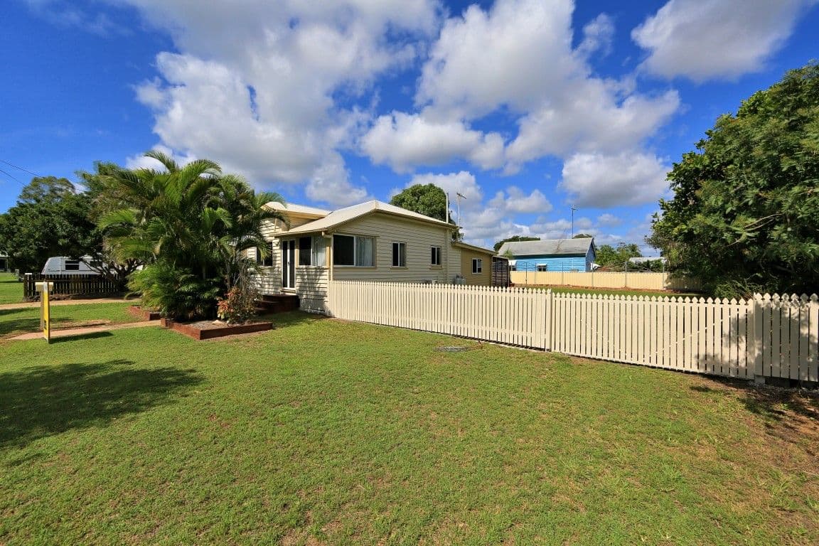 1 Briggenshaw Street, KEPNOCK QLD 4670, Kepnock - Thumbnail 3