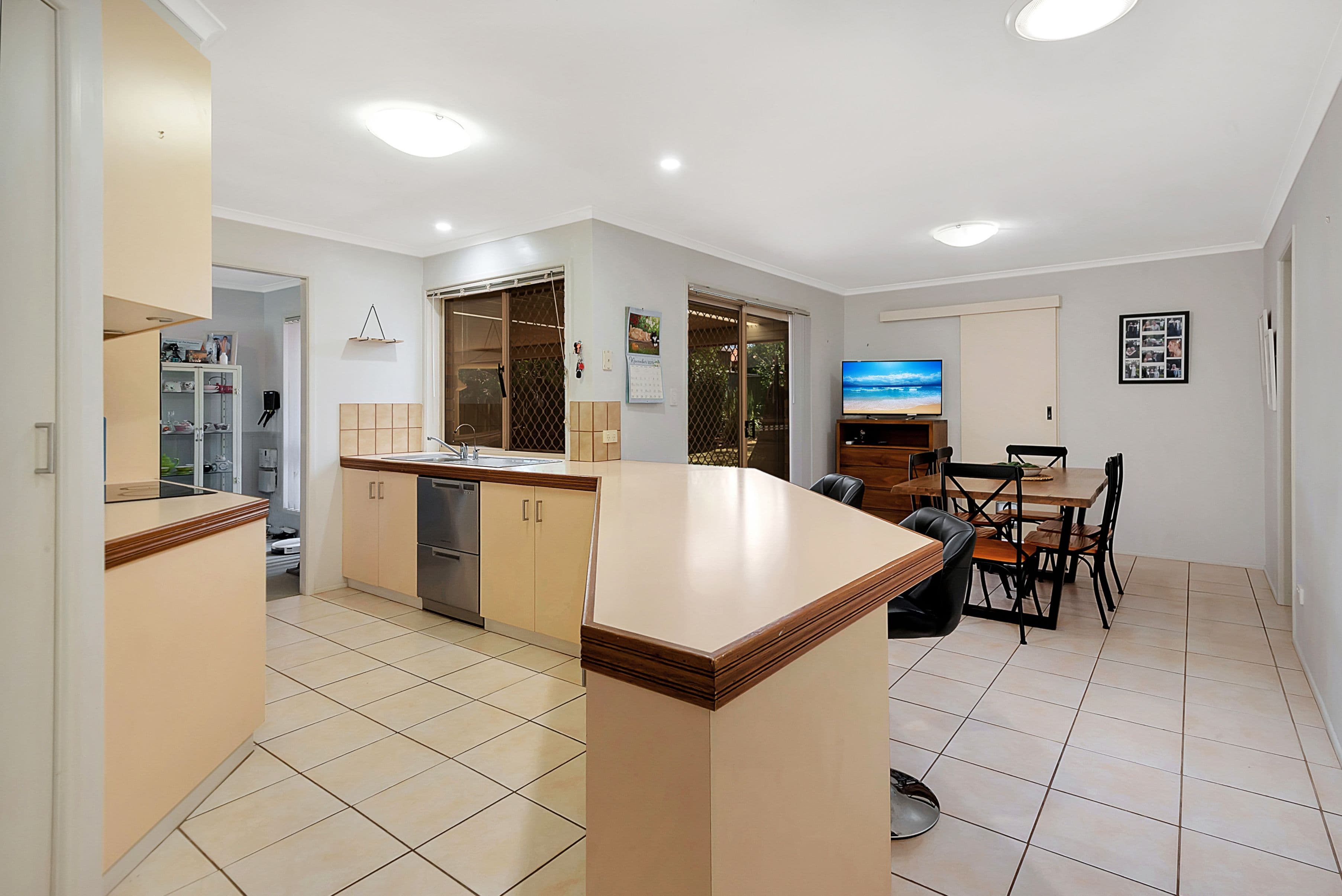 11 Smythe Street, Kearneys Spring QLD 4350, Kearneys Spring - Thumbnail 5