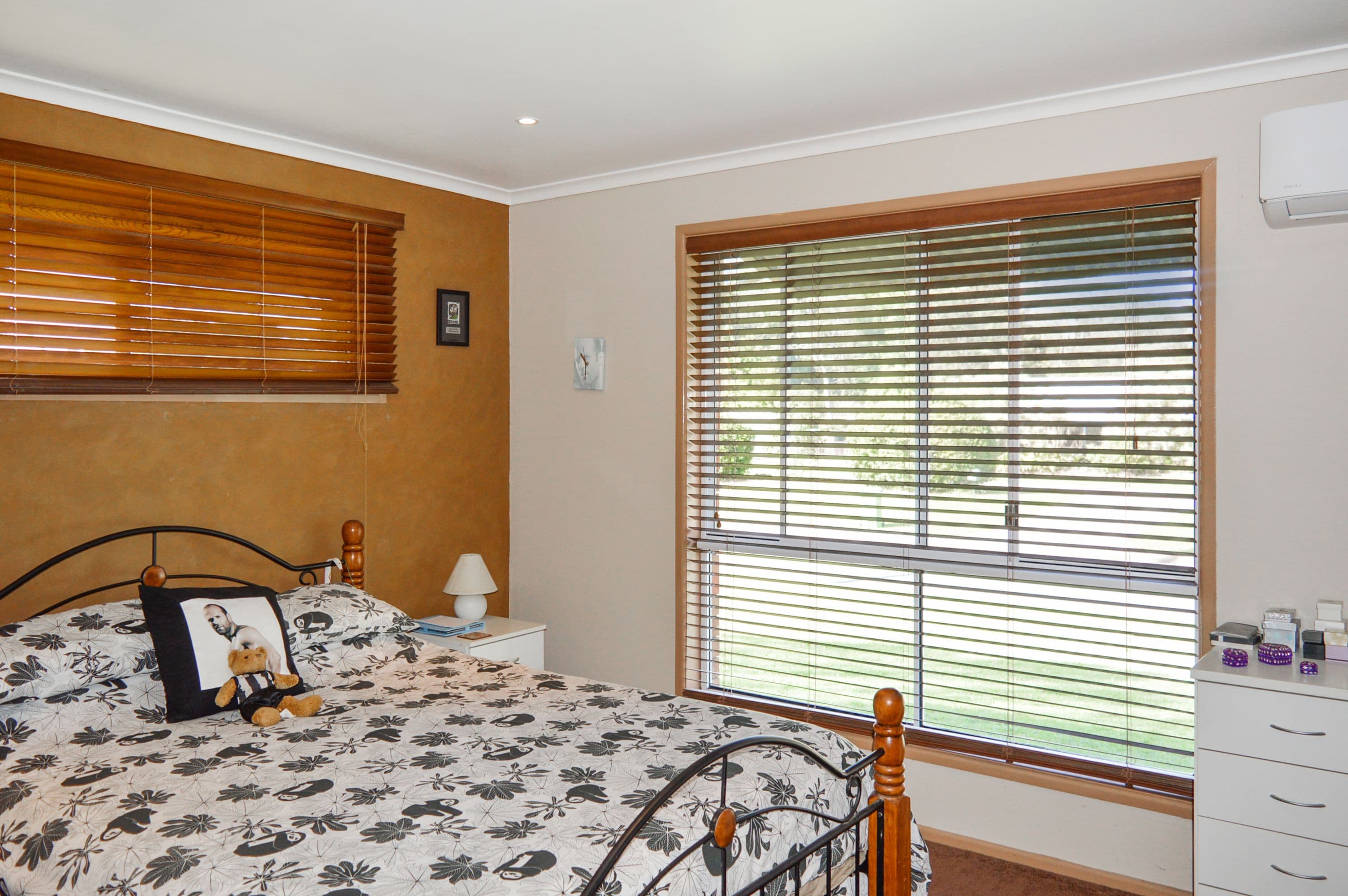 11 Parkview Road, Glass House Mountains QLD 4518, Glass House Mountains - Thumbnail 4