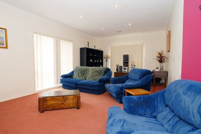 9 Frawley Court, TARNEIT VIC 3029, Tarneit - Thumbnail 3
