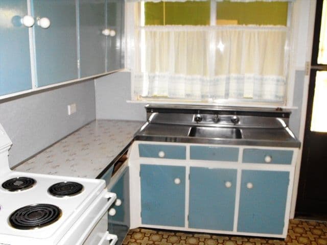 4 Albert Street, PARKES NSW 2870, Parkes - Thumbnail 2