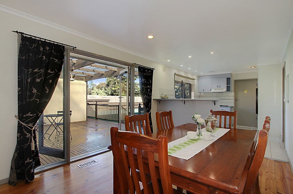 5 BANGOR  Court, HEATHMONT VIC 3135, Heathmont - Thumbnail 4