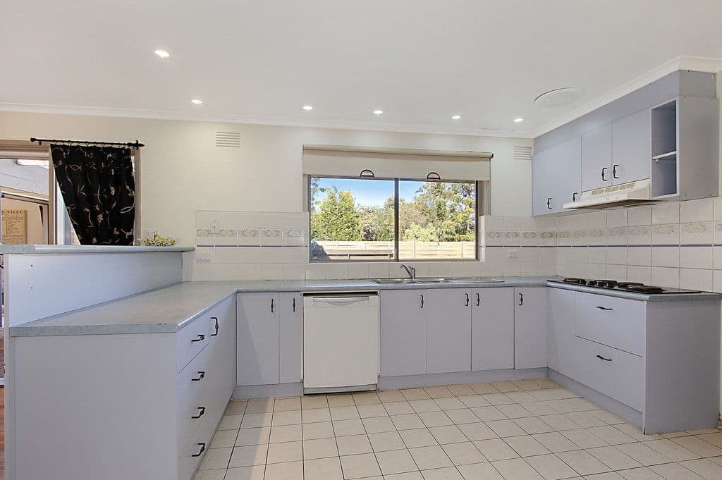 5 BANGOR  Court, HEATHMONT VIC 3135, Heathmont - Thumbnail 5