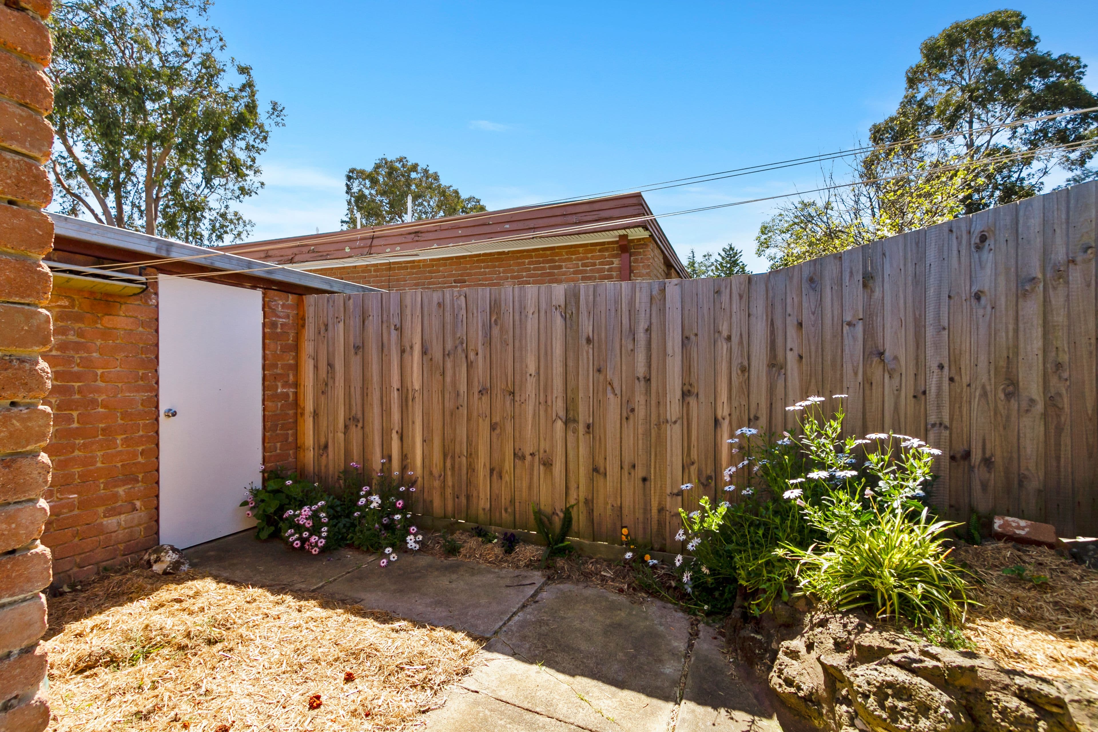 10 Veronica Street, Ferntree Gully VIC 3156, Ferntree Gully - Thumbnail 8