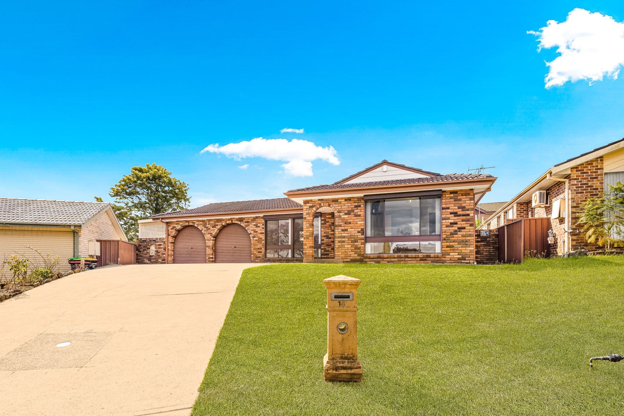 14 Haslewood Place, Hinchinbrook NSW 2168, Hinchinbrook - Image 1