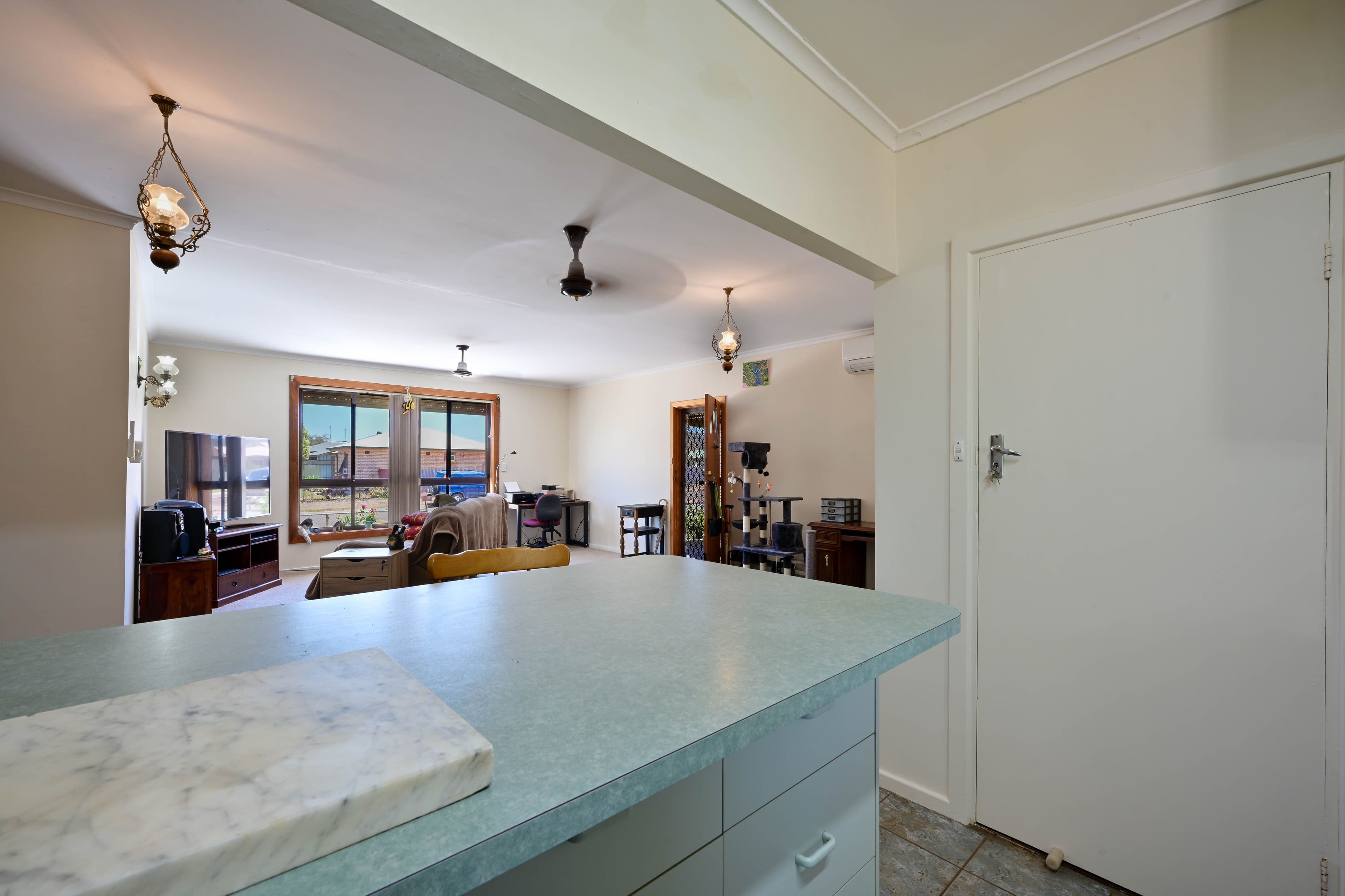 6 Davis Street, Whyalla Norrie SA 5608, Whyalla Norrie - Thumbnail 5