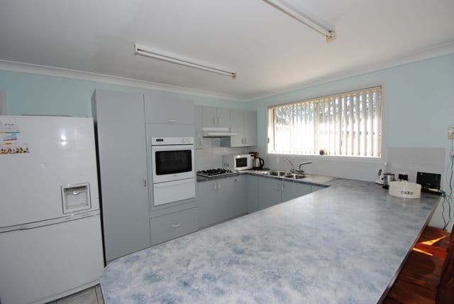 8 Tibbles Avenue, Old Erowal Bay - Thumbnail 3