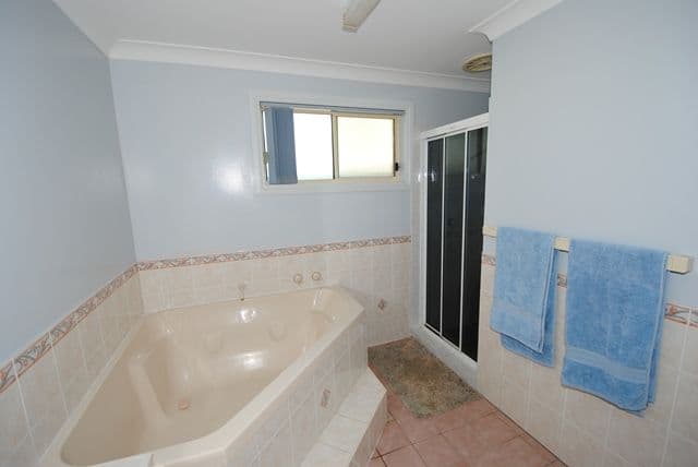 8 Tibbles Avenue, Old Erowal Bay - Thumbnail 4