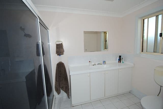 8 Tibbles Avenue, Old Erowal Bay - Thumbnail 5