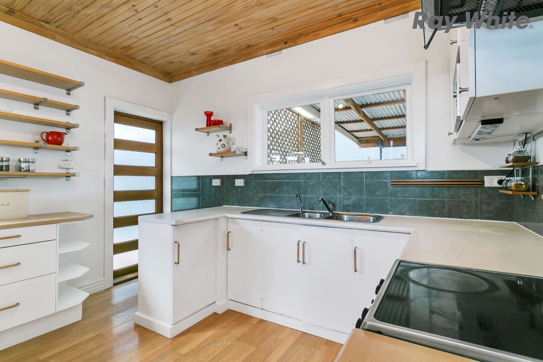 17 Klar Avenue, Darlington SA 5047, Darlington - Thumbnail 2