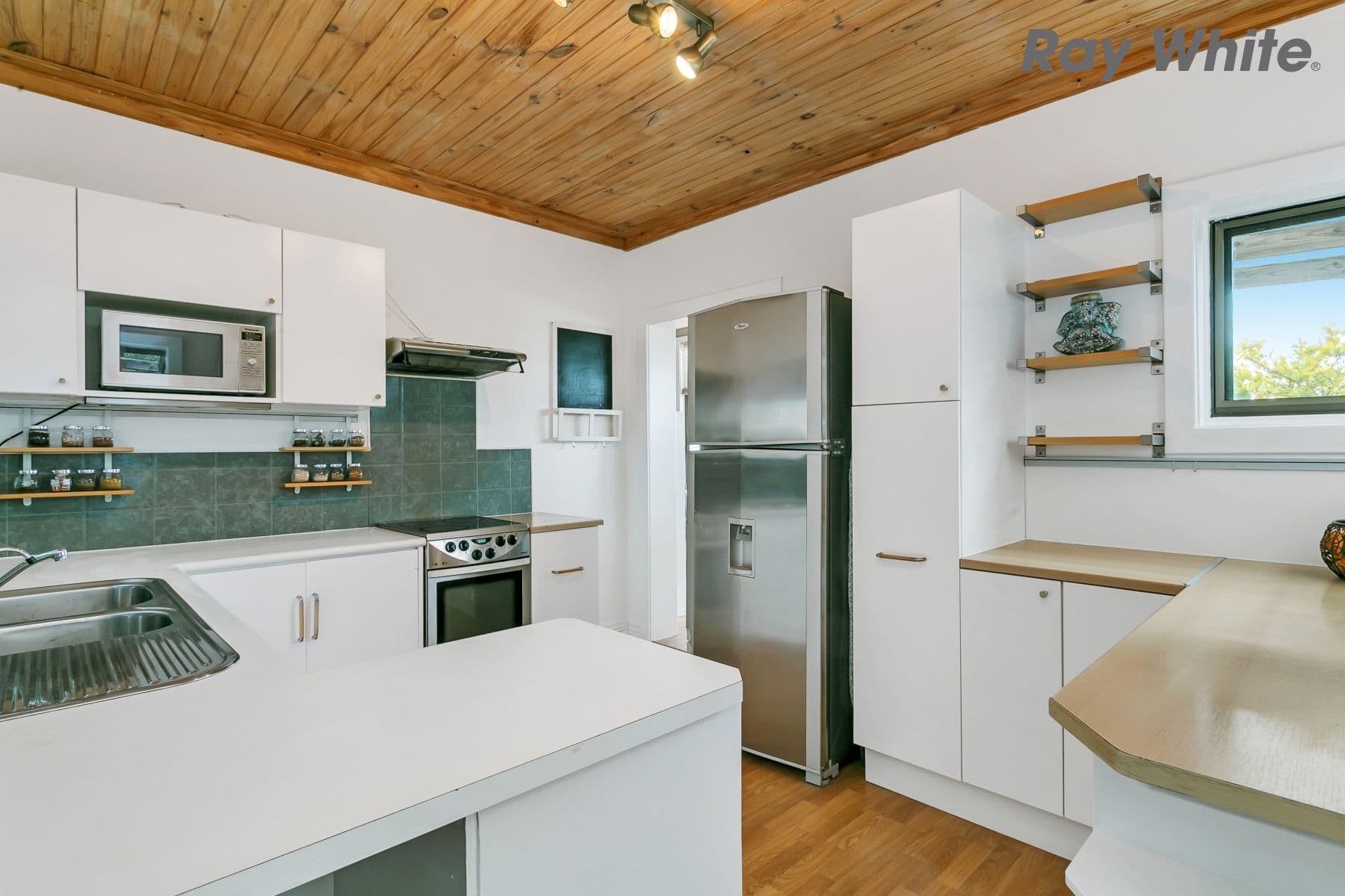 17 Klar Avenue, Darlington SA 5047, Darlington - Thumbnail 3