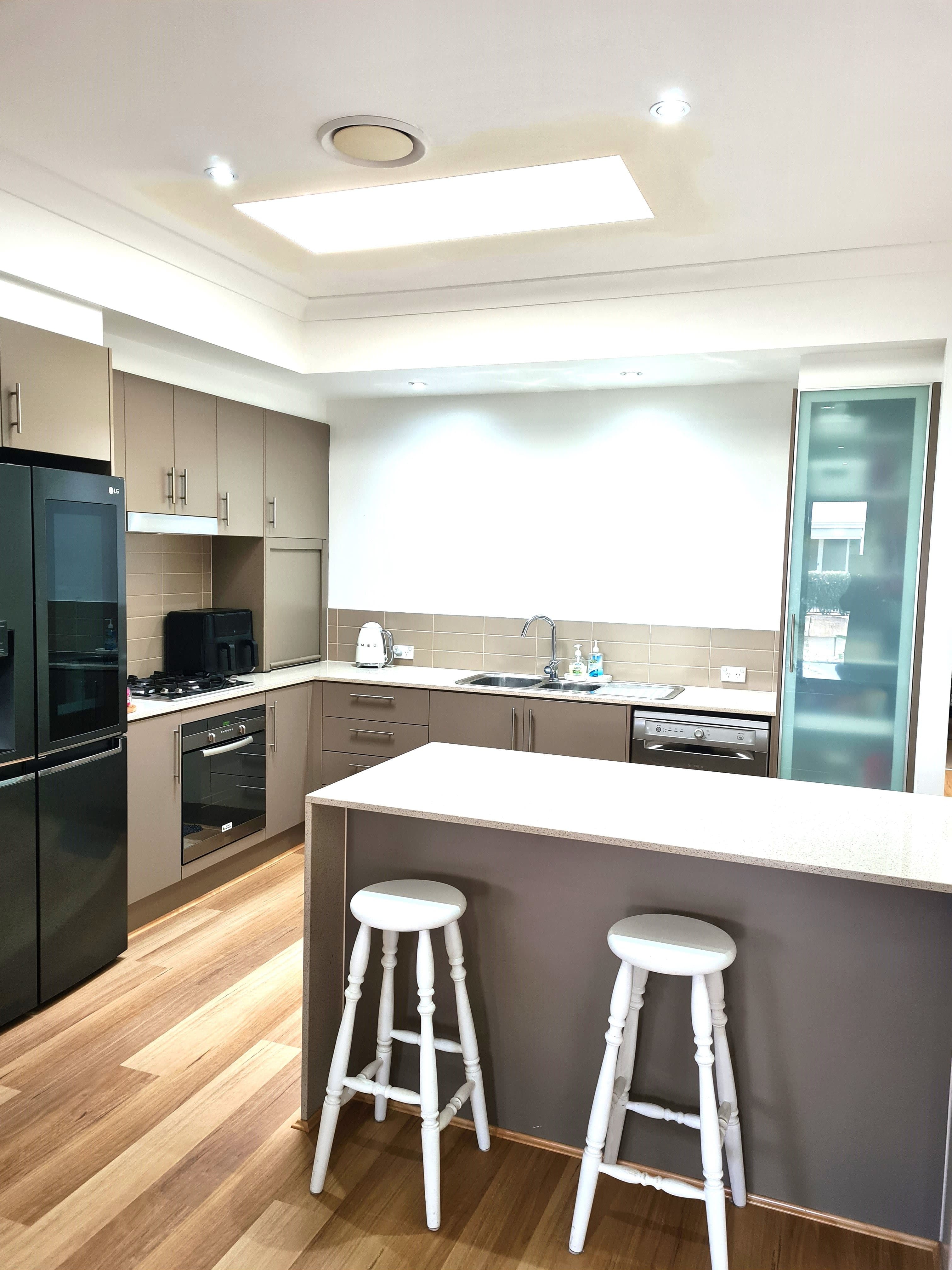 299 Napper Road, Arundel QLD 4214, Arundel - Thumbnail 2