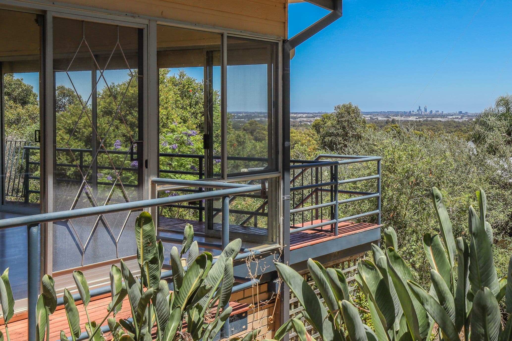 7 Judith Road, Wattle Grove WA 6107, Wattle Grove - Thumbnail 2
