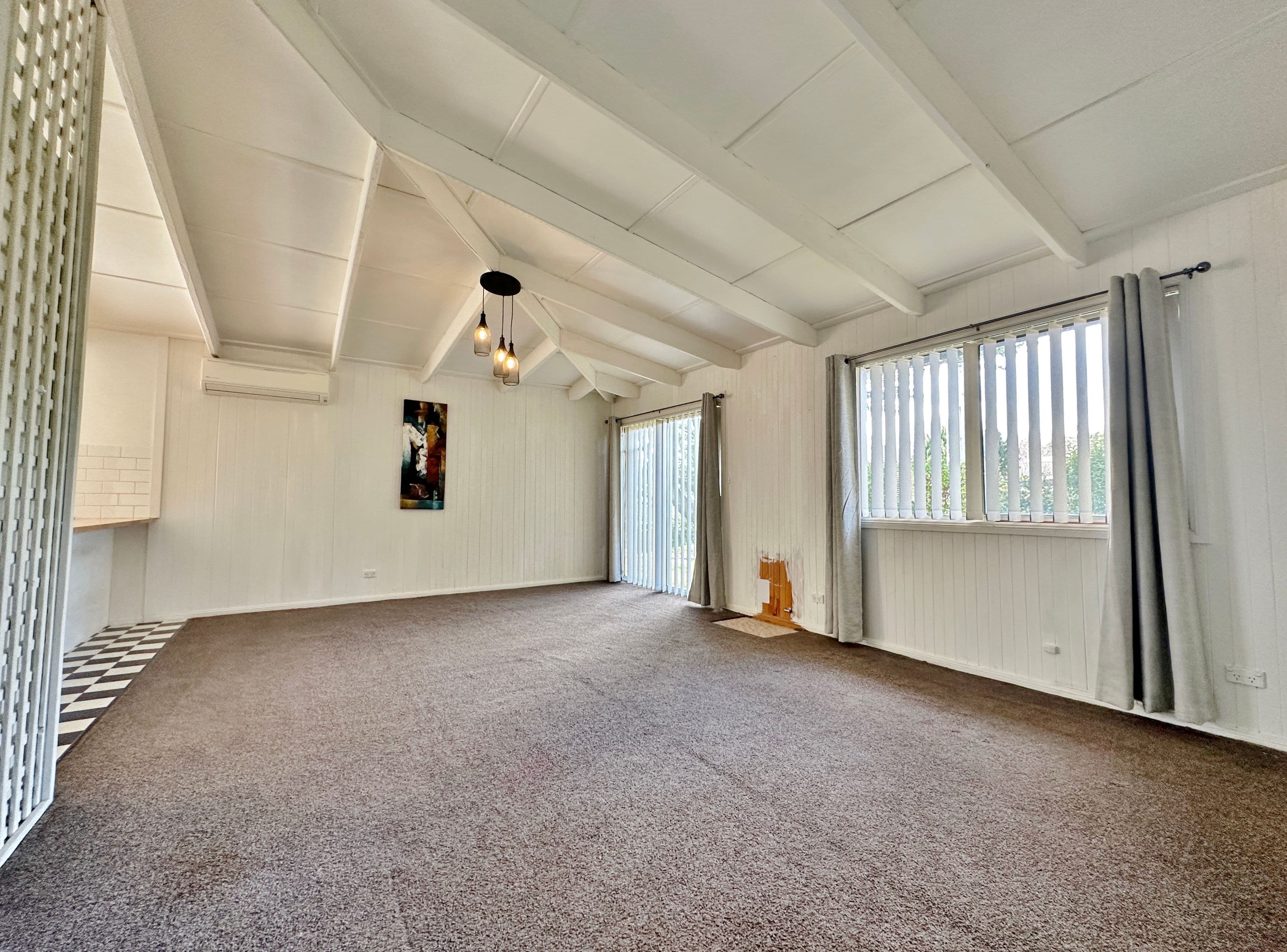 19 Taylor Road, Young NSW 2594, Young - Thumbnail 4