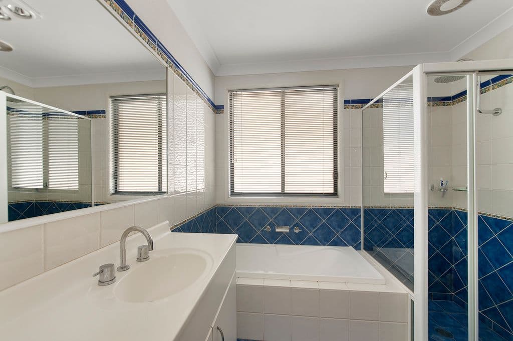 5 Hoddle Place, WEST HOXTON NSW 2171, West Hoxton - Thumbnail 7