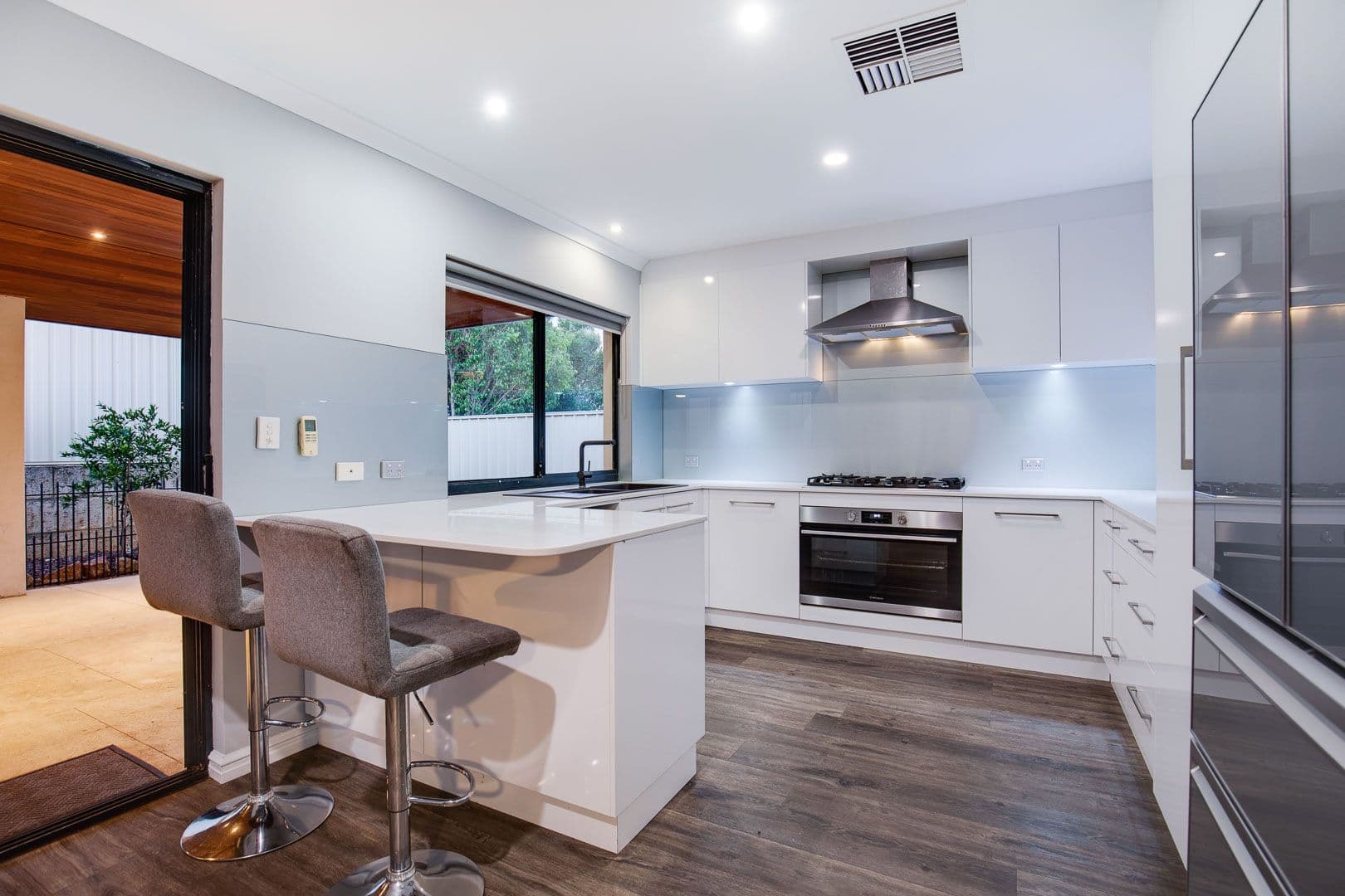 12 Worner Crescent, Karrinyup WA 6018, Karrinyup - Thumbnail 6