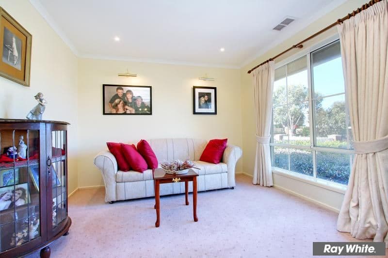 53 Parkside Crescent, MORNINGTON VIC 3931, Mornington - Thumbnail 4
