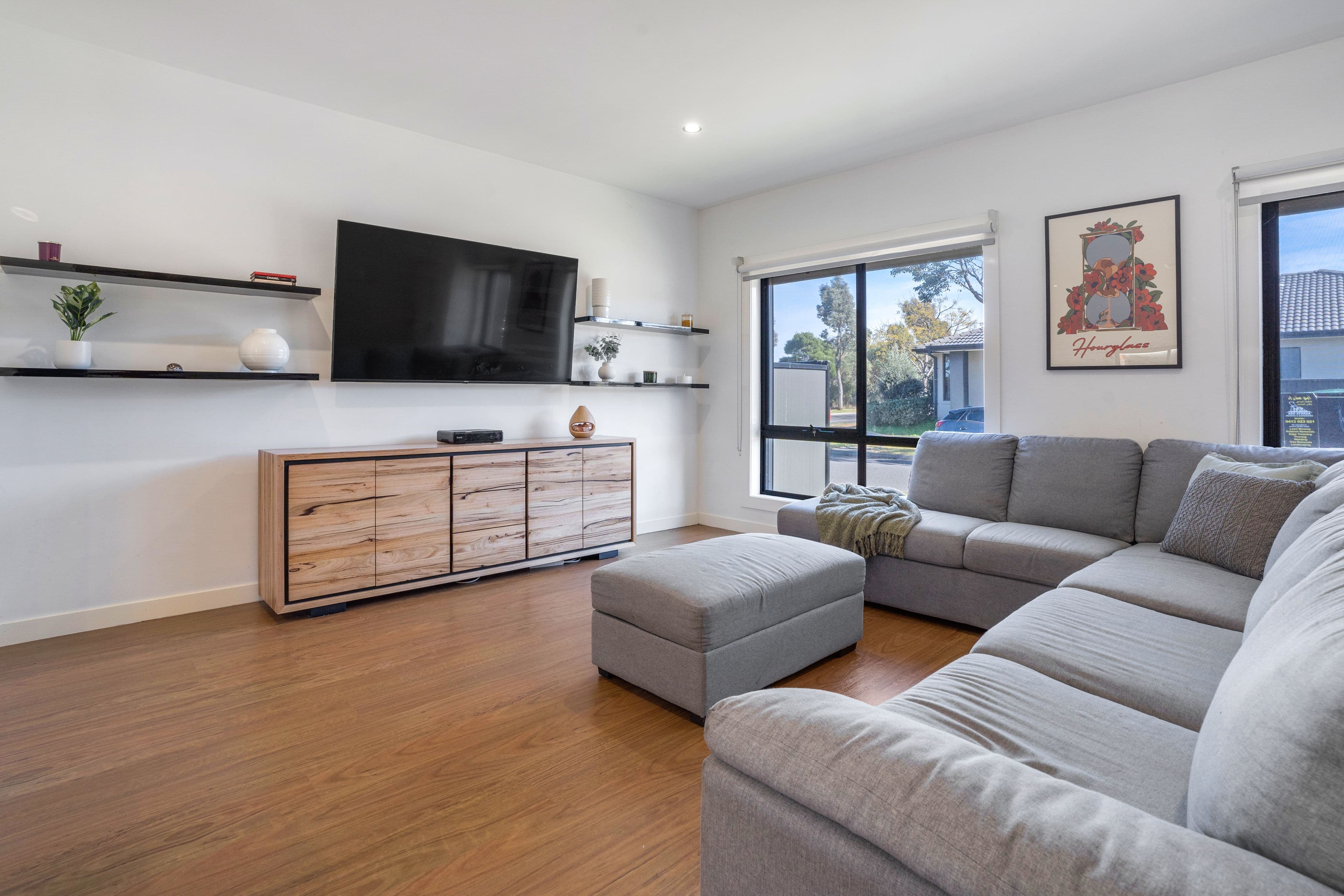 31 Honour Street, Craigieburn VIC 3064, Craigieburn - Thumbnail 2