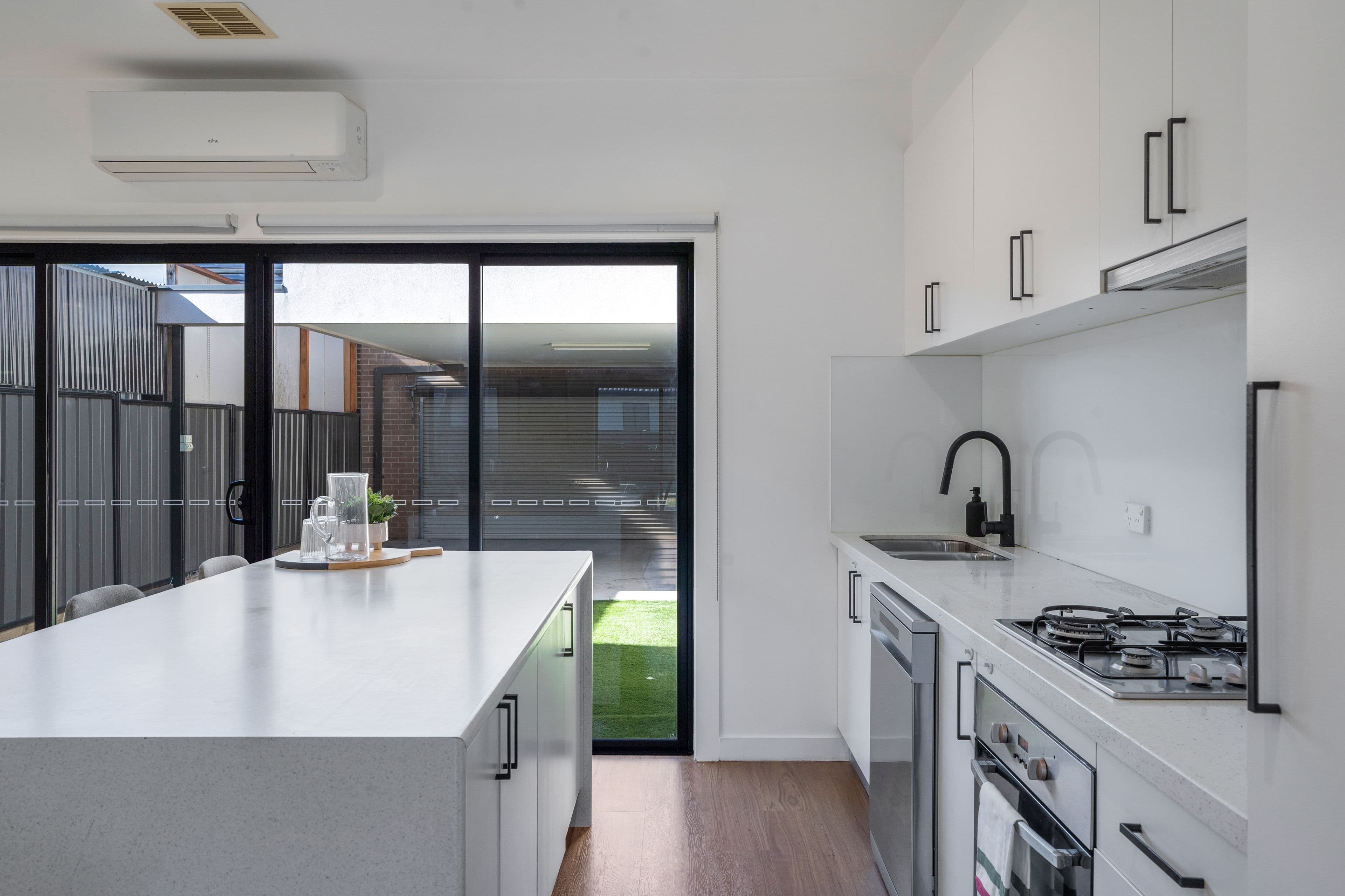 31 Honour Street, Craigieburn VIC 3064, Craigieburn - Thumbnail 8