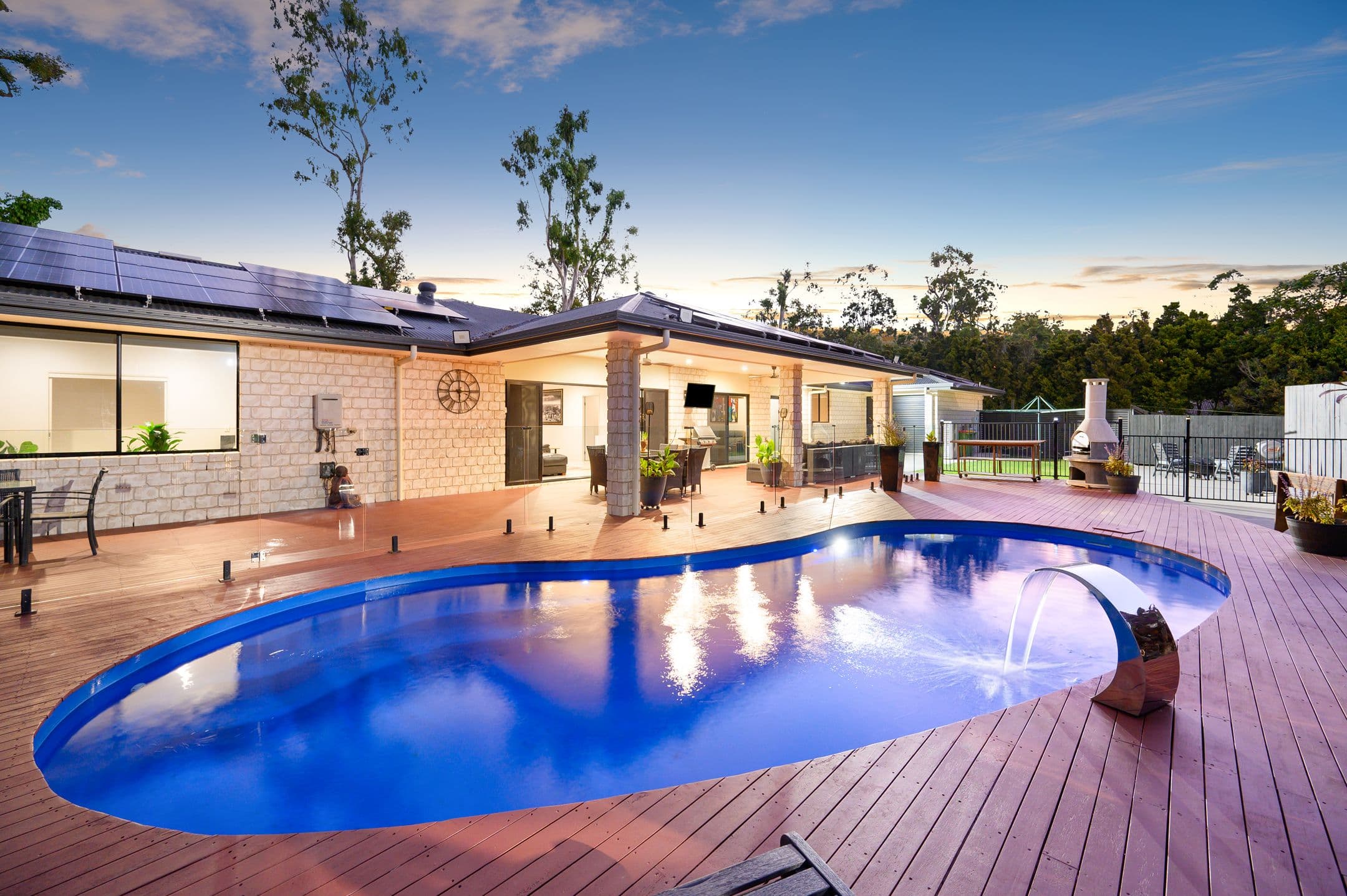 125 Michigan Drive, Oxenford QLD 4210, Oxenford - Thumbnail 2