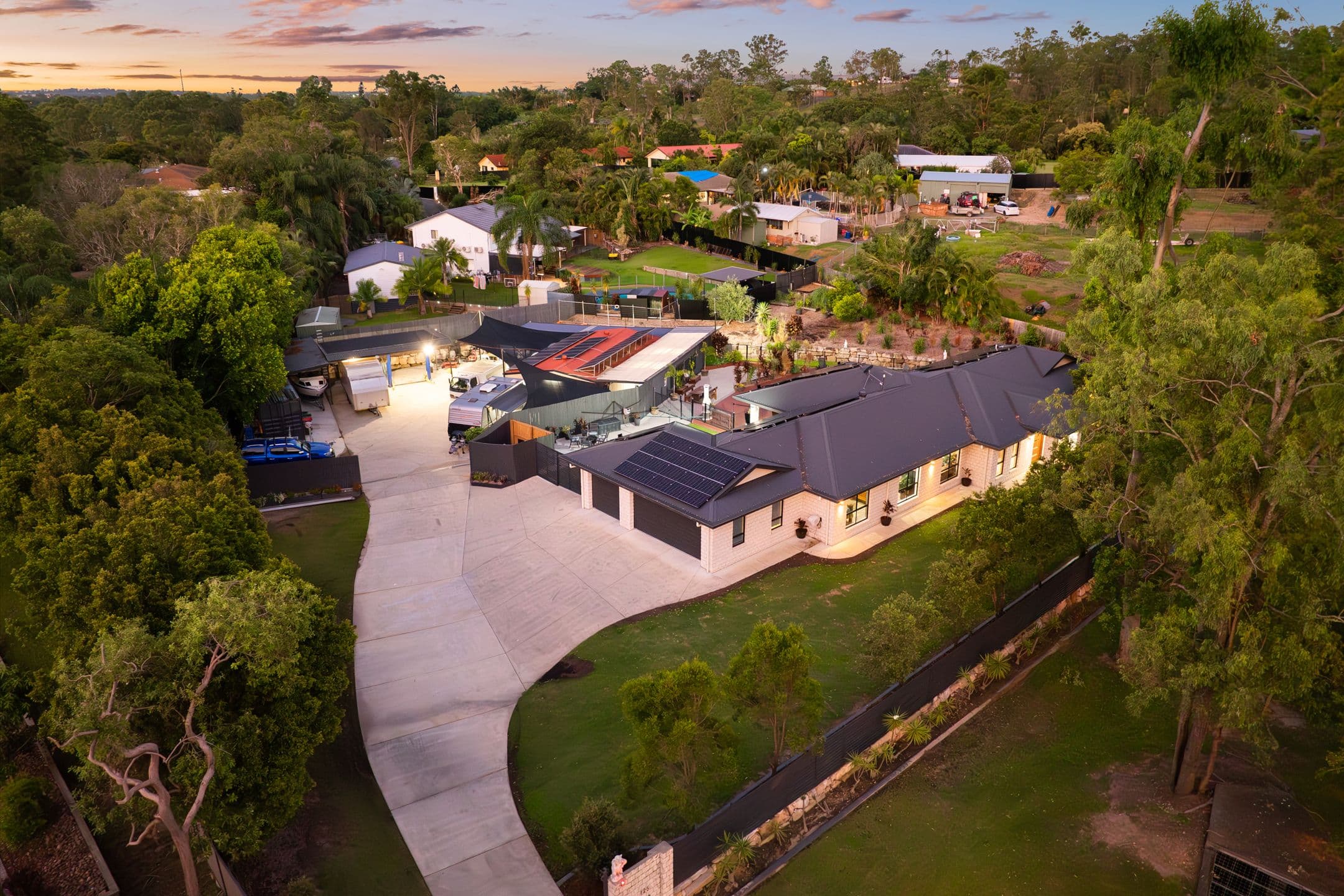 125 Michigan Drive, Oxenford QLD 4210, Oxenford - Thumbnail 4