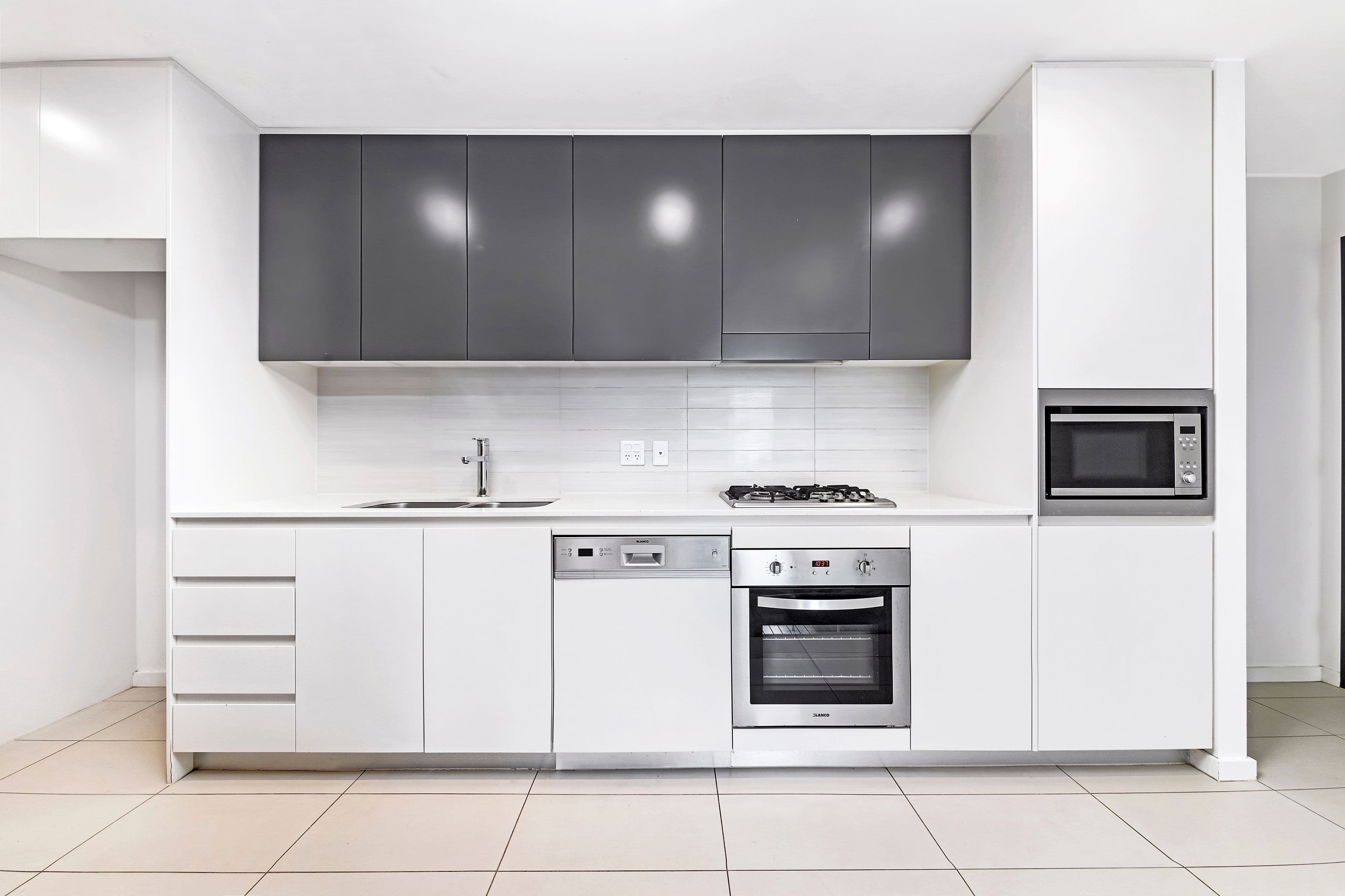 36 Bradman Drive, Meadow Heights VIC 3048, Meadow Heights - Thumbnail 2