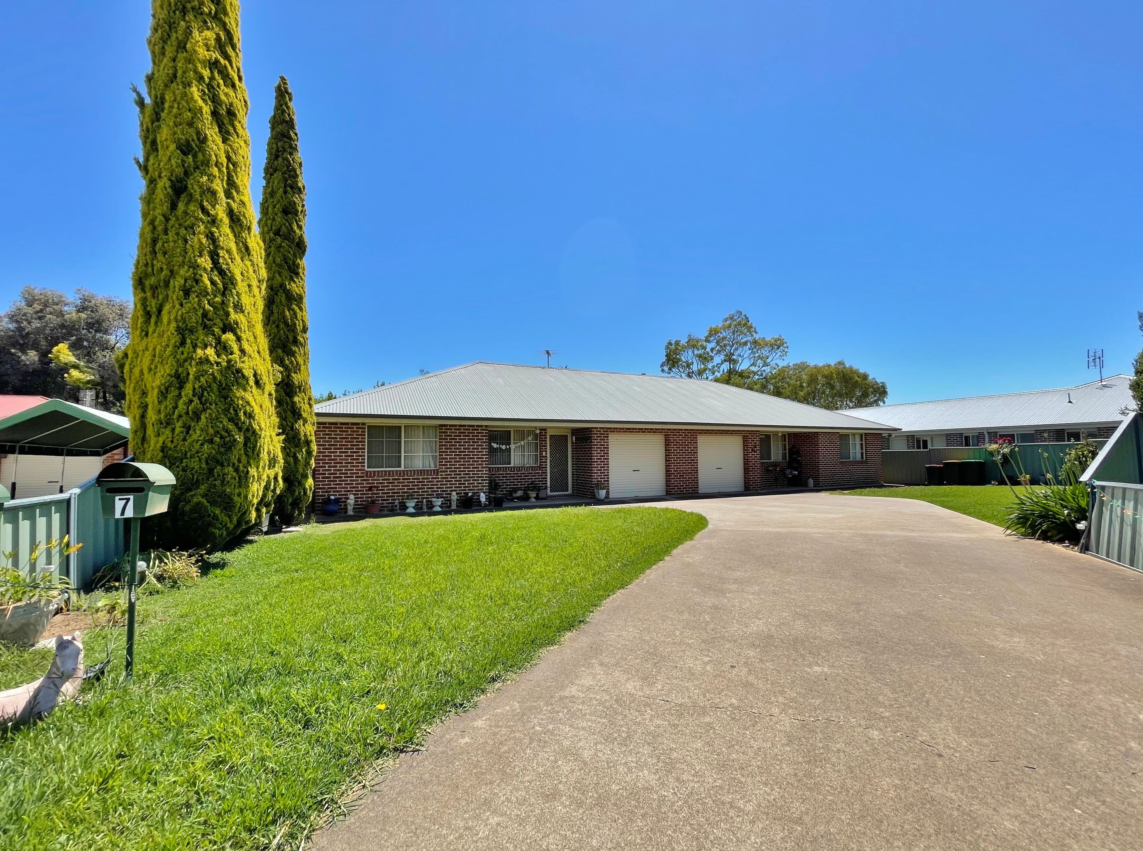 8/3A Sam Place, Young NSW 2594, Young - Image 1