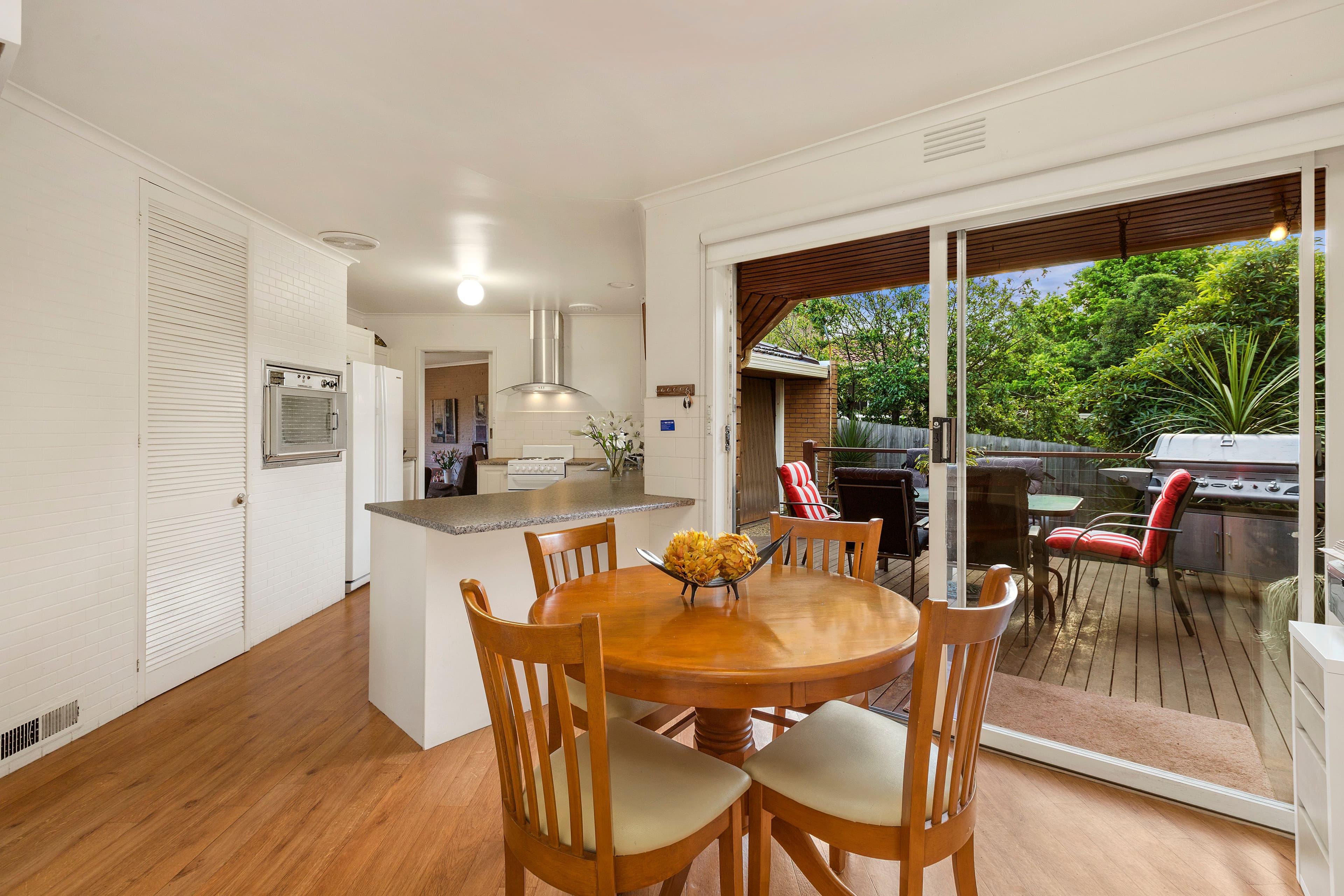 253 Thompsons Road, Templestowe Lower VIC 3107, Templestowe Lower - Thumbnail 3