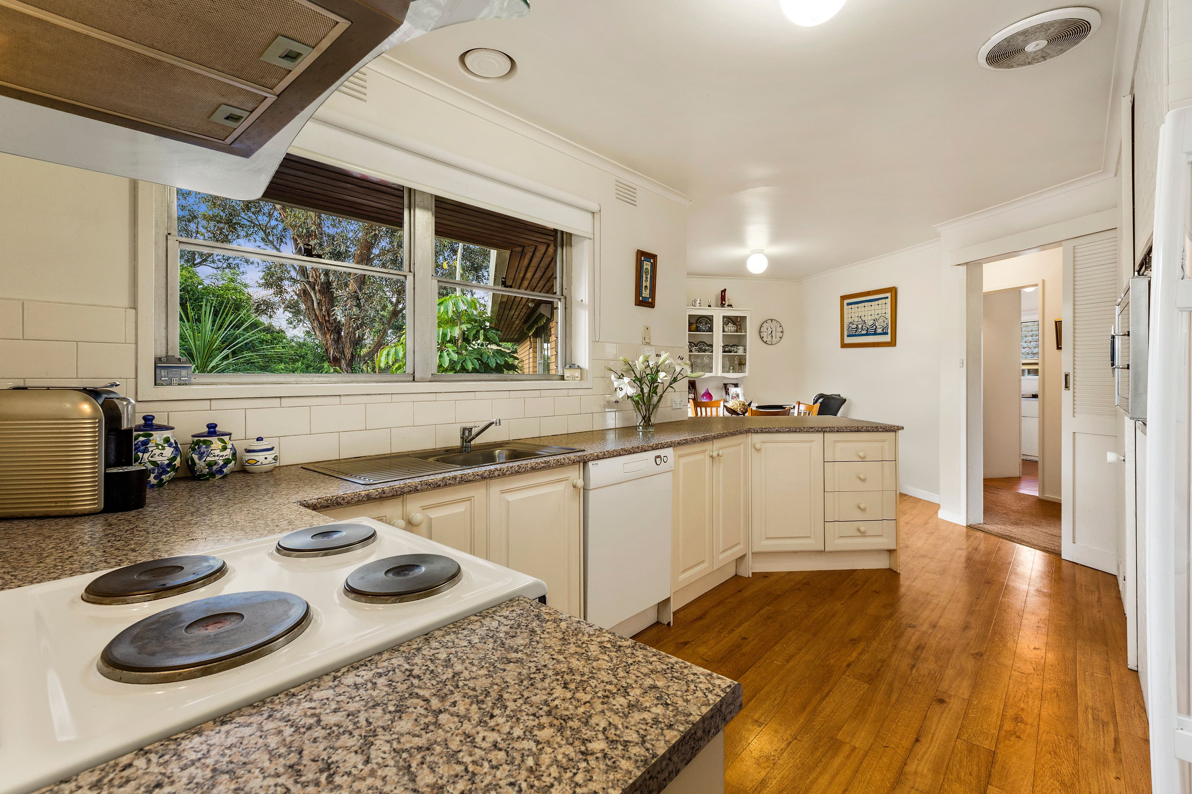 253 Thompsons Road, Templestowe Lower VIC 3107, Templestowe Lower - Thumbnail 6