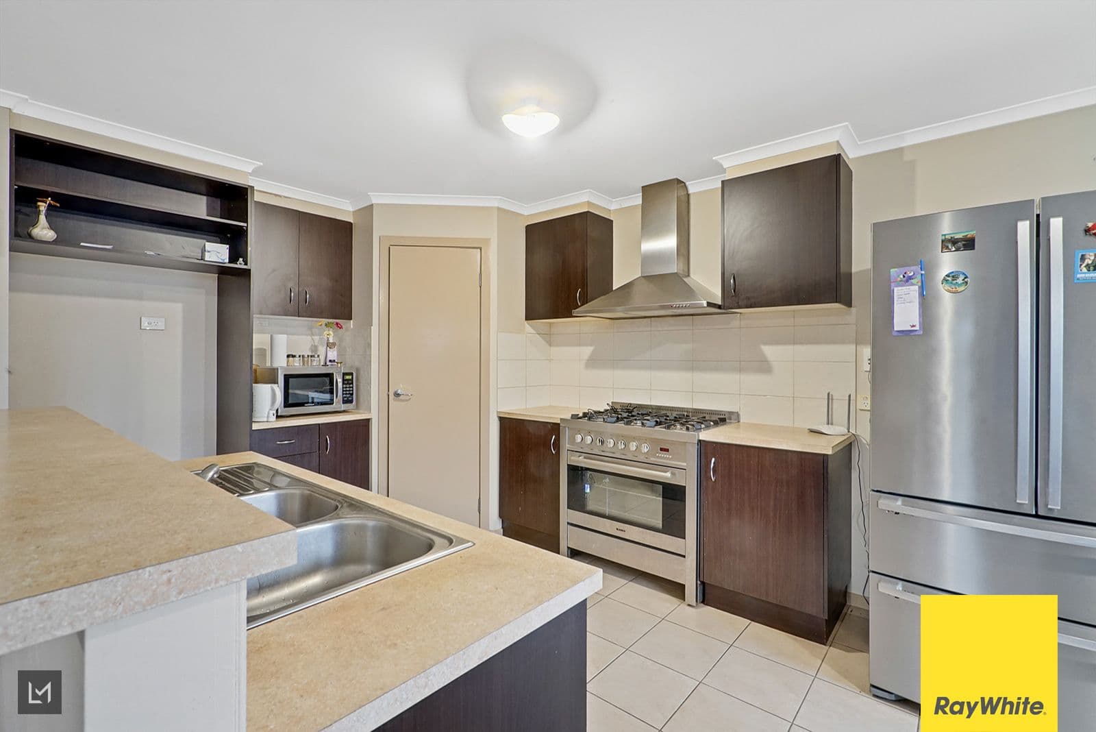 4 Holland Crescent, Truganina VIC 3029, Truganina - Thumbnail 7