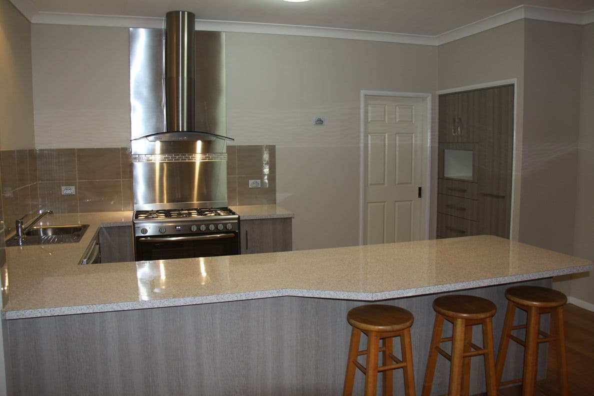 6 Donald Street, TANNUM SANDS QLD 4680, Tannum Sands - Thumbnail 3