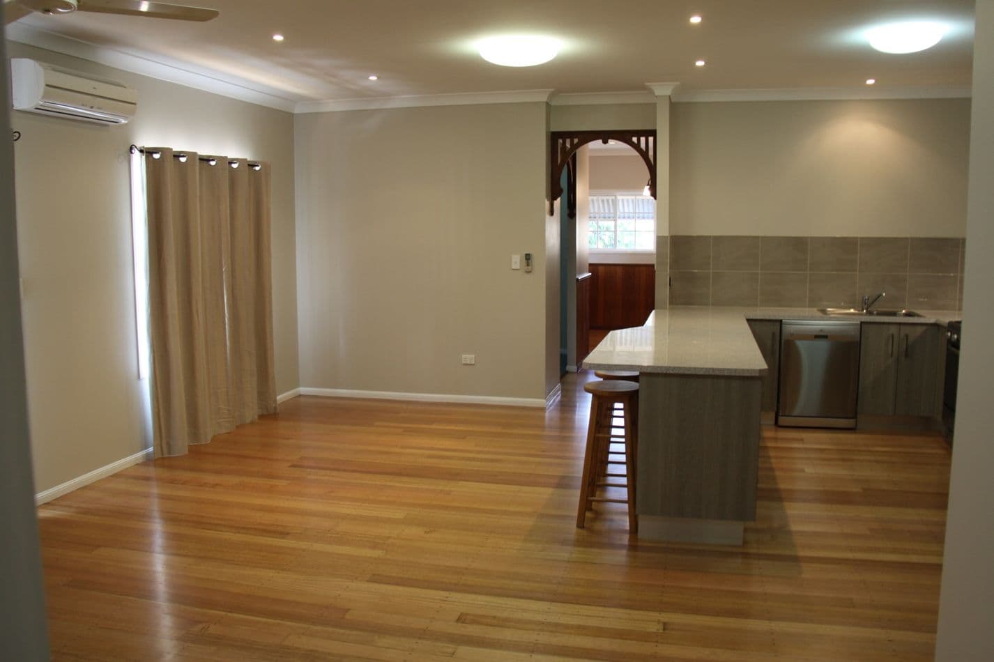 6 Donald Street, TANNUM SANDS QLD 4680, Tannum Sands - Thumbnail 5
