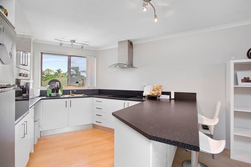 15 Huth Street, Labrador QLD 4215, Labrador - Thumbnail 2