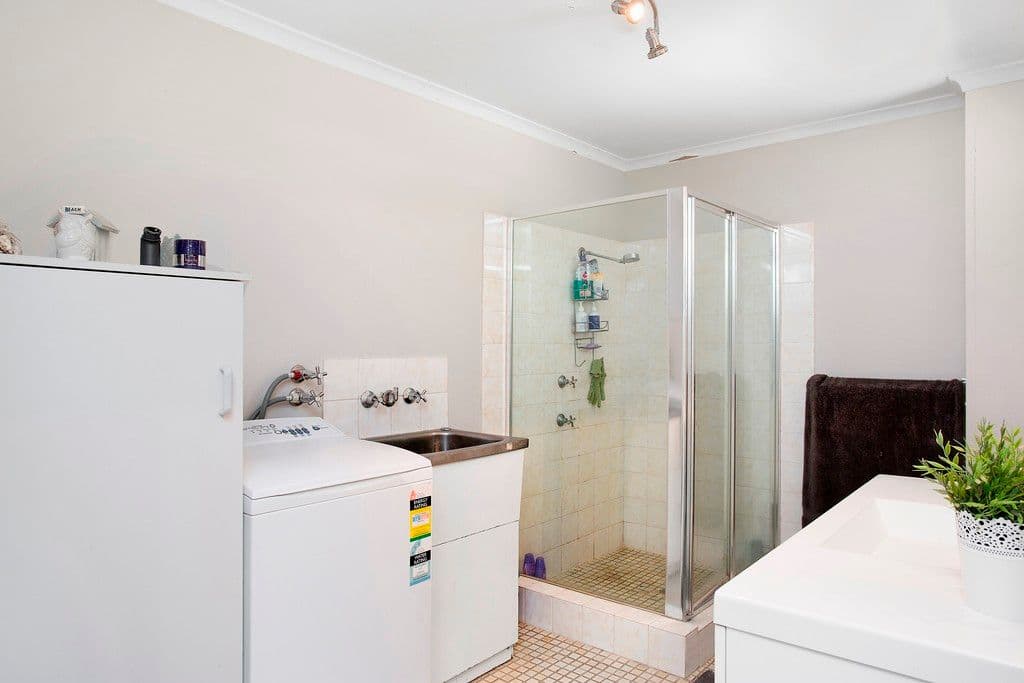 15 Huth Street, Labrador QLD 4215, Labrador - Thumbnail 6