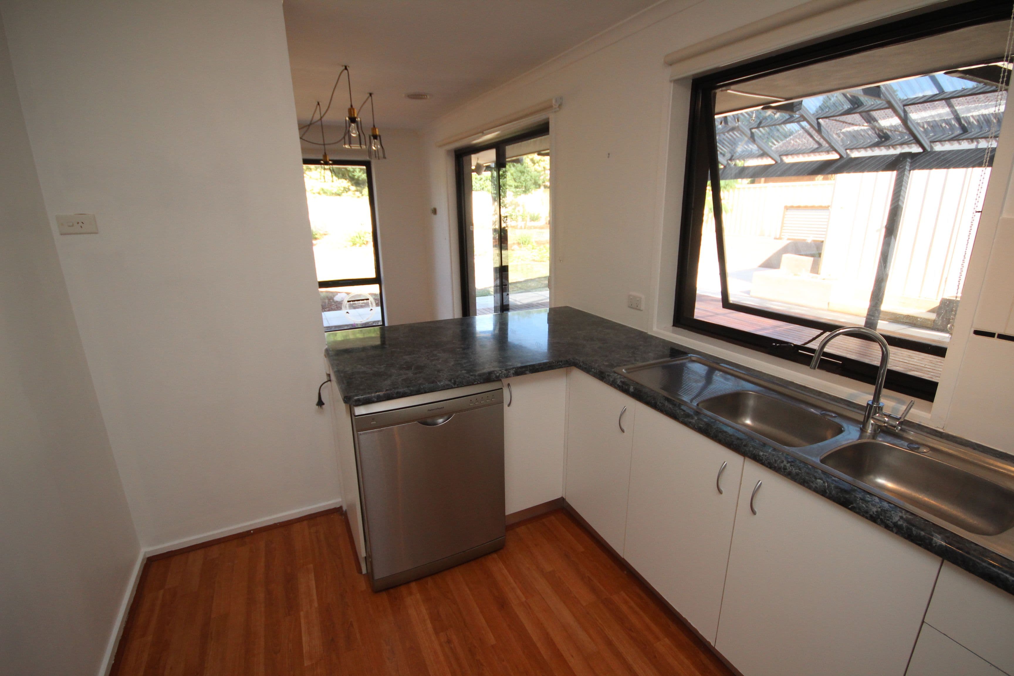 6 Mcilveen Place, Oxley ACT 2903, Oxley - Thumbnail 6