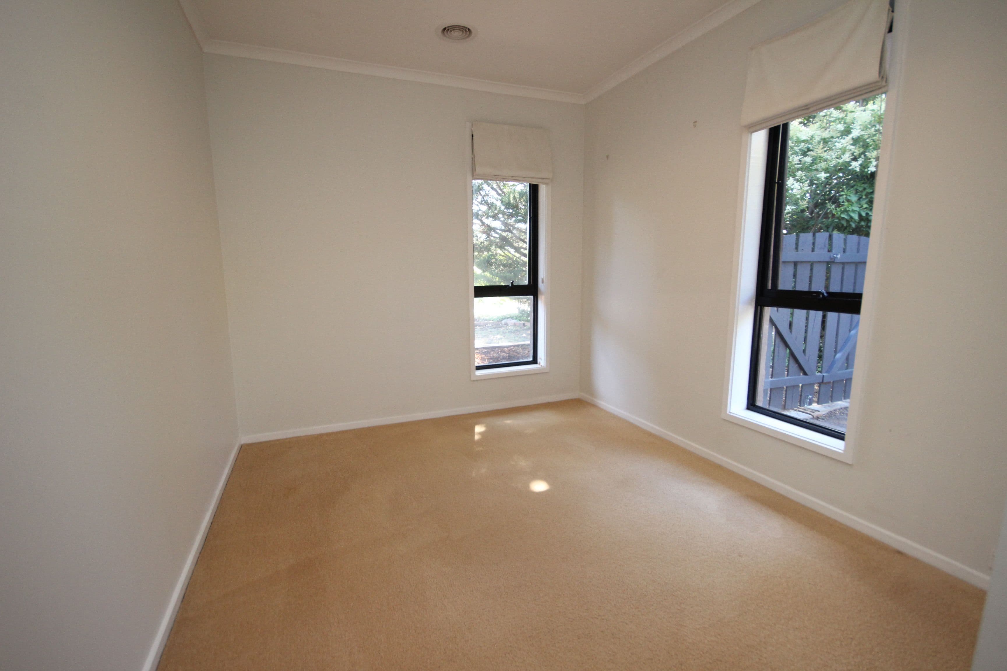 6 Mcilveen Place, Oxley ACT 2903, Oxley - Thumbnail 8