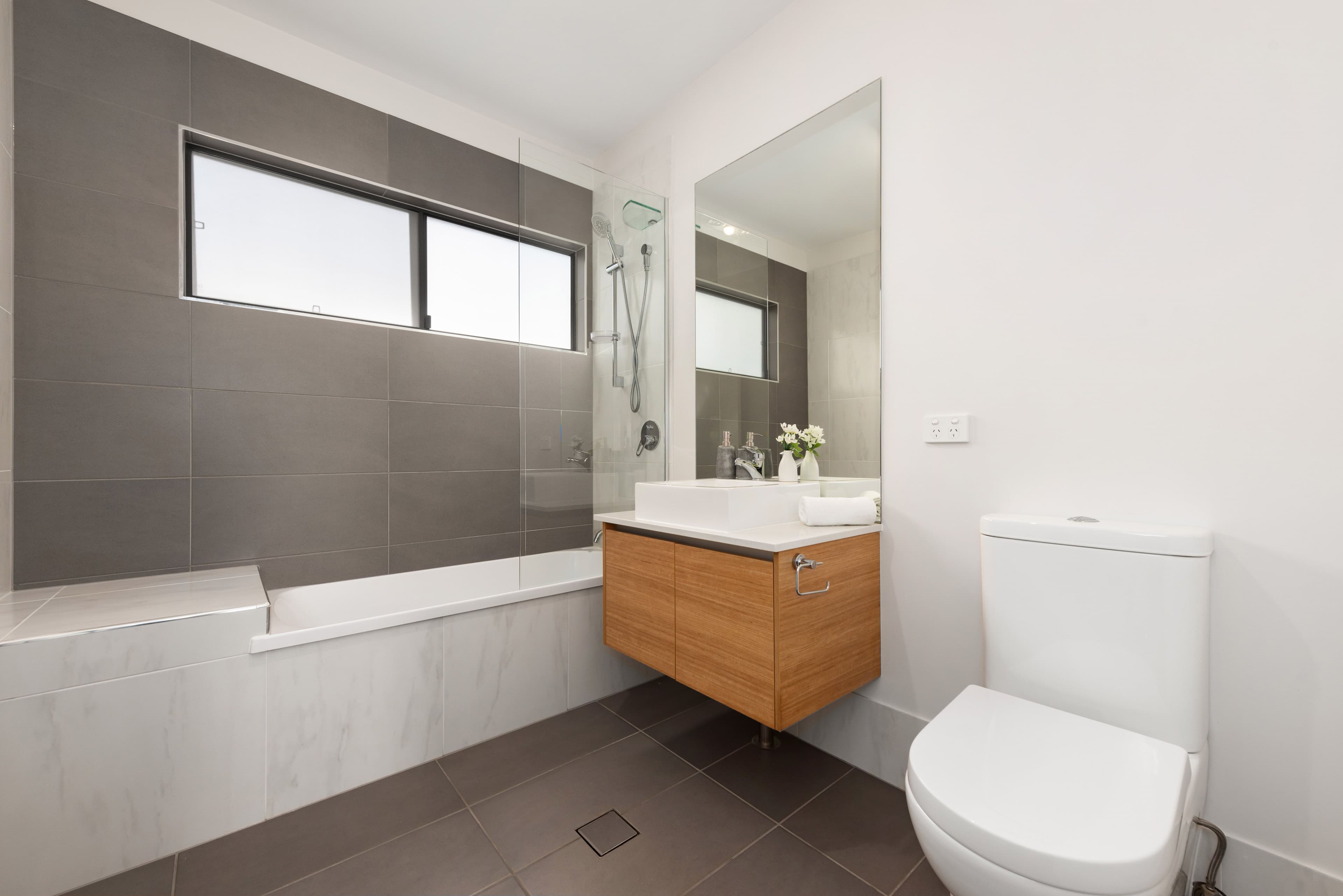 28 Cambridge Street, Carina Heights QLD 4152, Carina Heights - Thumbnail 8
