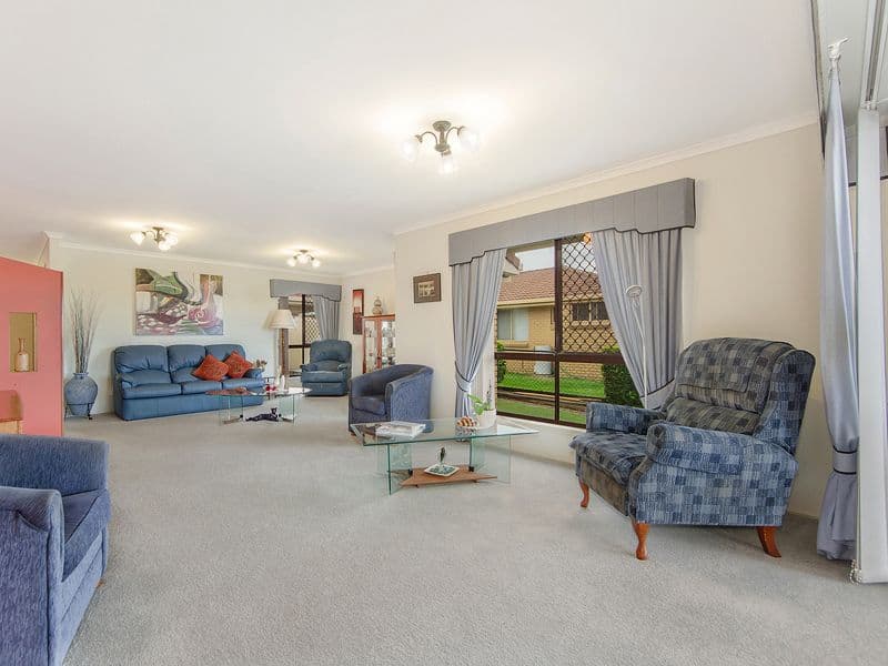 27 Southlake Drive, Varsity Lakes QLD 4227, Varsity Lakes - Thumbnail 4