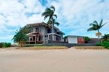 25B Swordfish Court, PALM BEACH QLD 4221, Palm Beach - Thumbnail 2