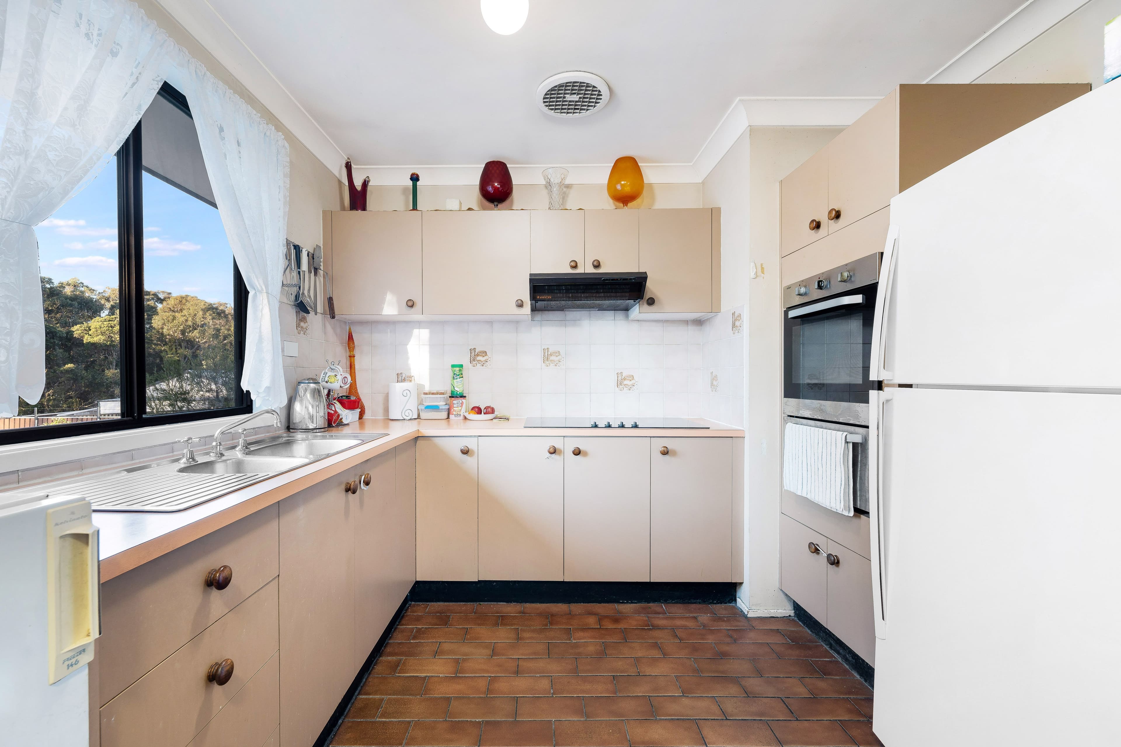 503 Henry Lawson Drive, Milperra NSW 2214, Milperra - Thumbnail 5