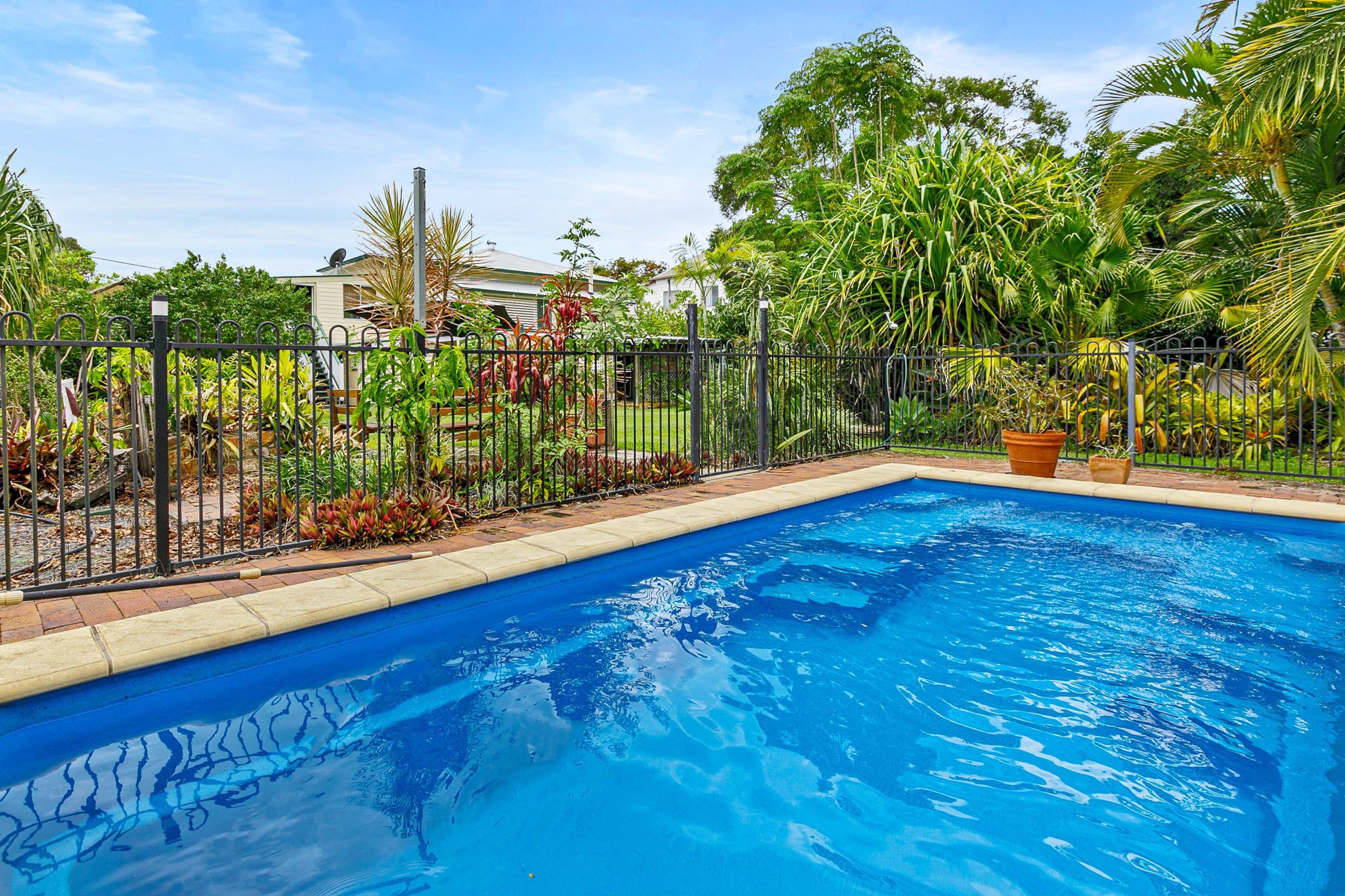 73 Banana Street, Granville QLD 4650, Granville - Thumbnail 2