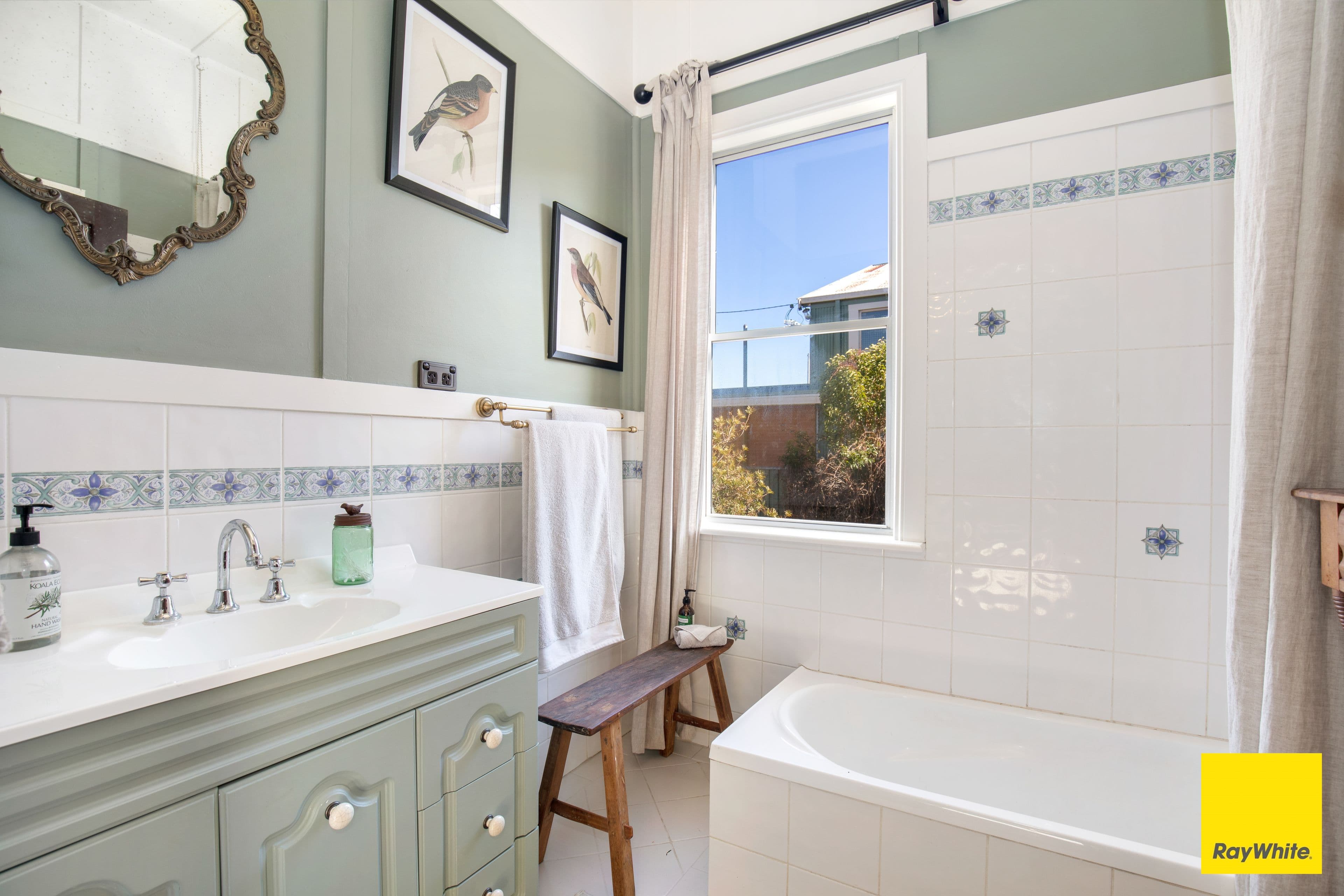 25 Salisbury Street, Uralla NSW 2358, Uralla - Thumbnail 5