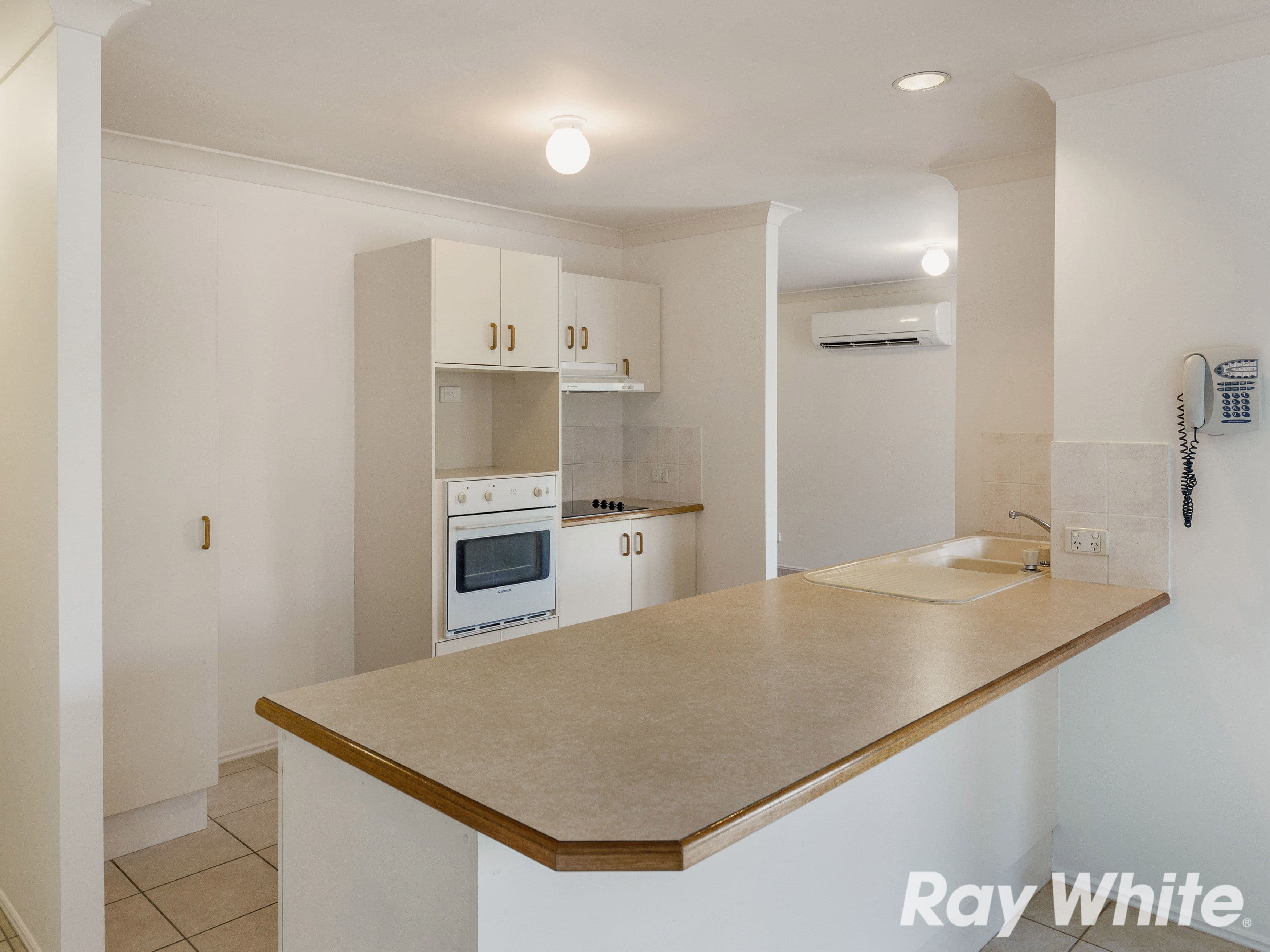 5 Bowden Court, Calamvale QLD 4116, Calamvale - Thumbnail 2