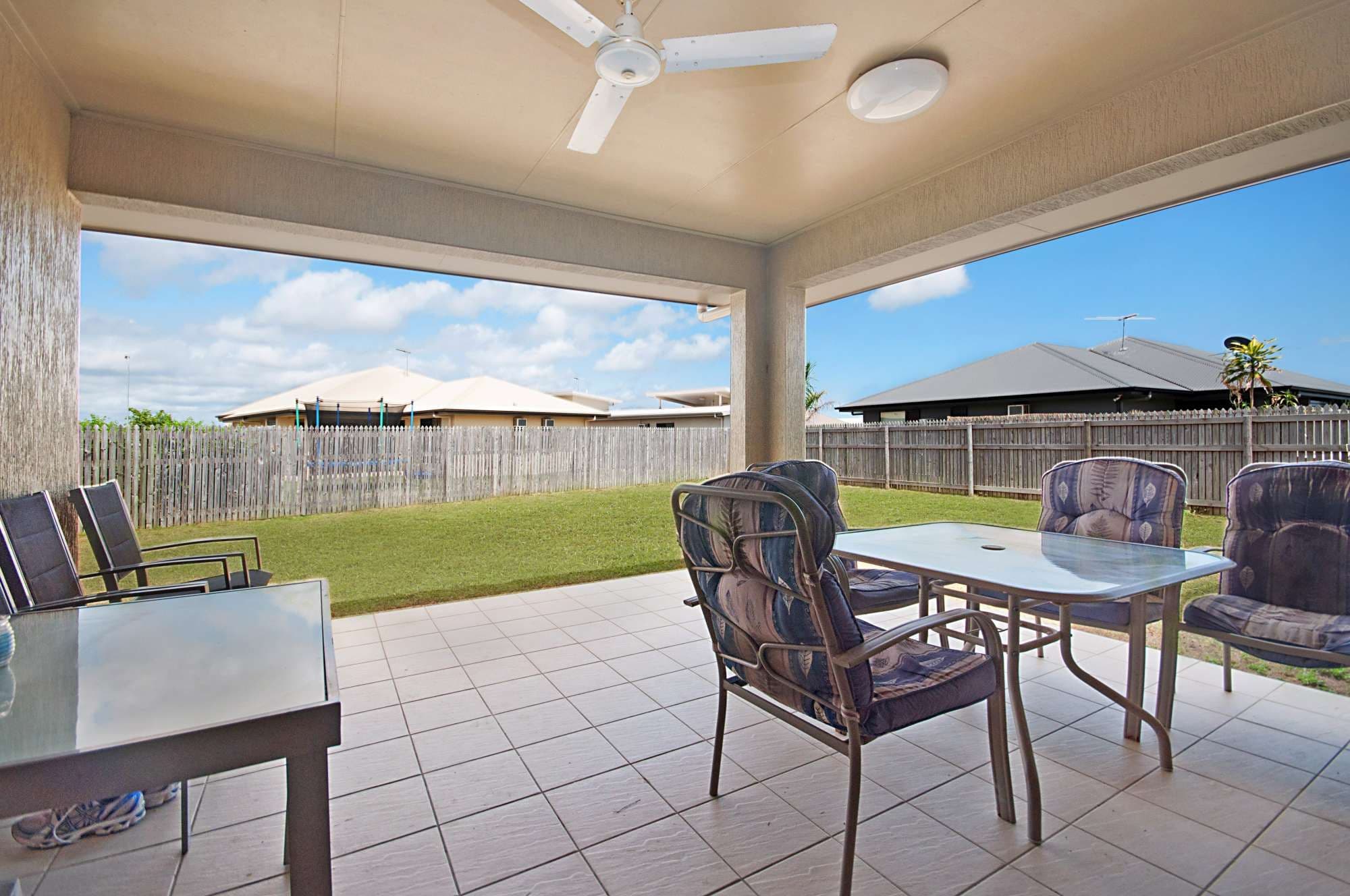 8 Fontwell Court, MOUNT LOW QLD 4818, Mount Low - Thumbnail 8
