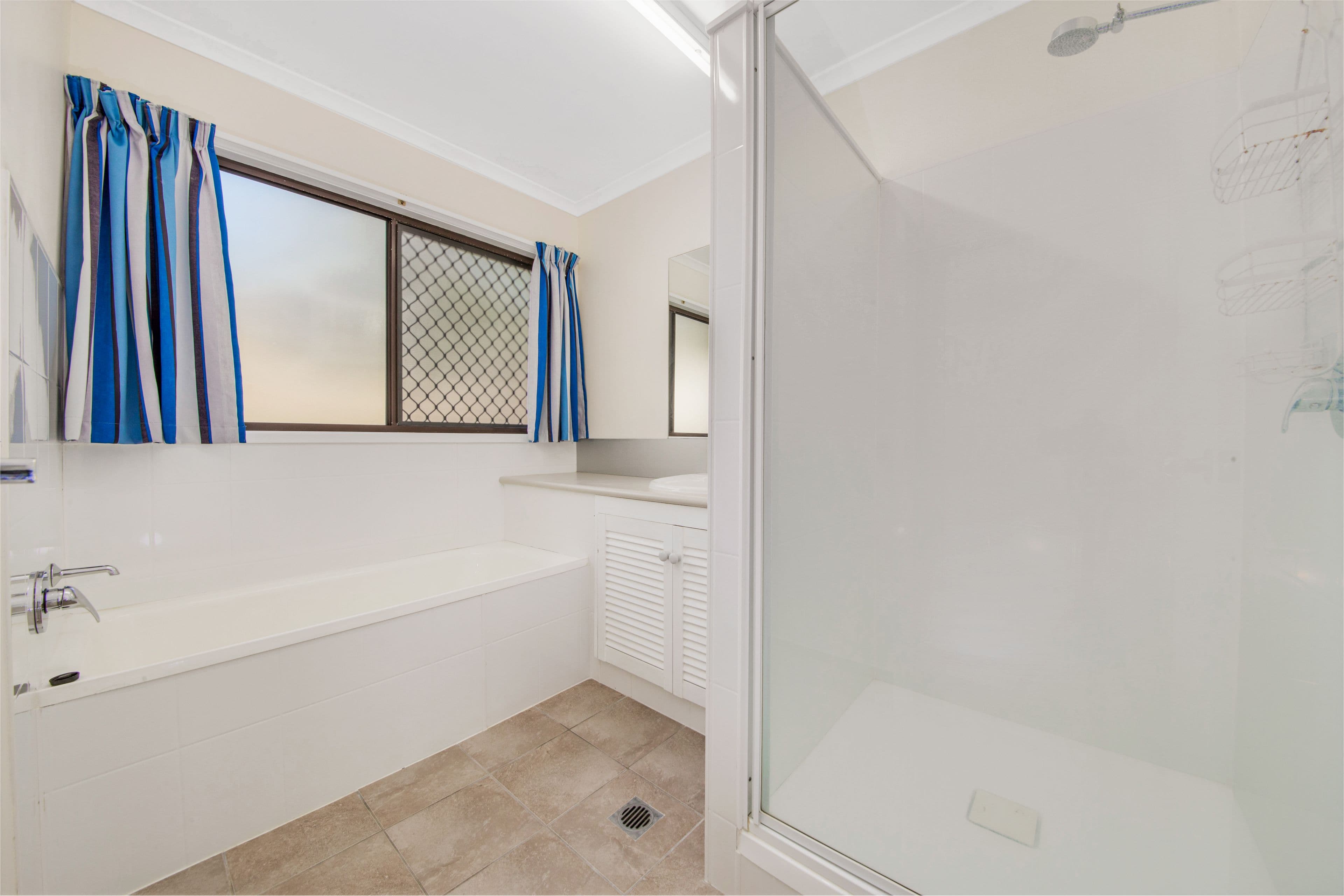 13 McCann Street, South Gladstone QLD 4680, South Gladstone - Thumbnail 8