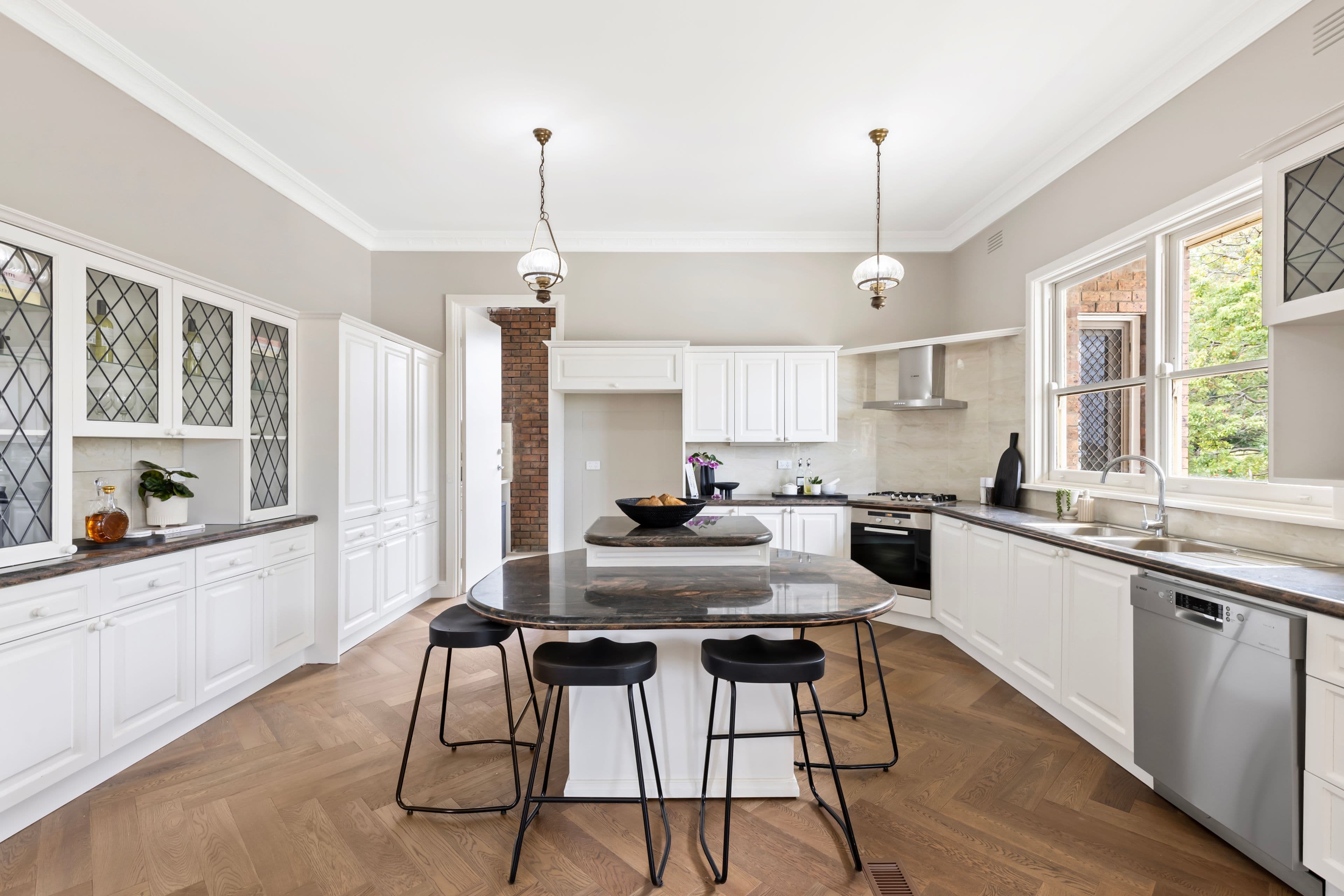 10 Walnut Road, Balwyn North VIC 3104, Balwyn North - Thumbnail 3