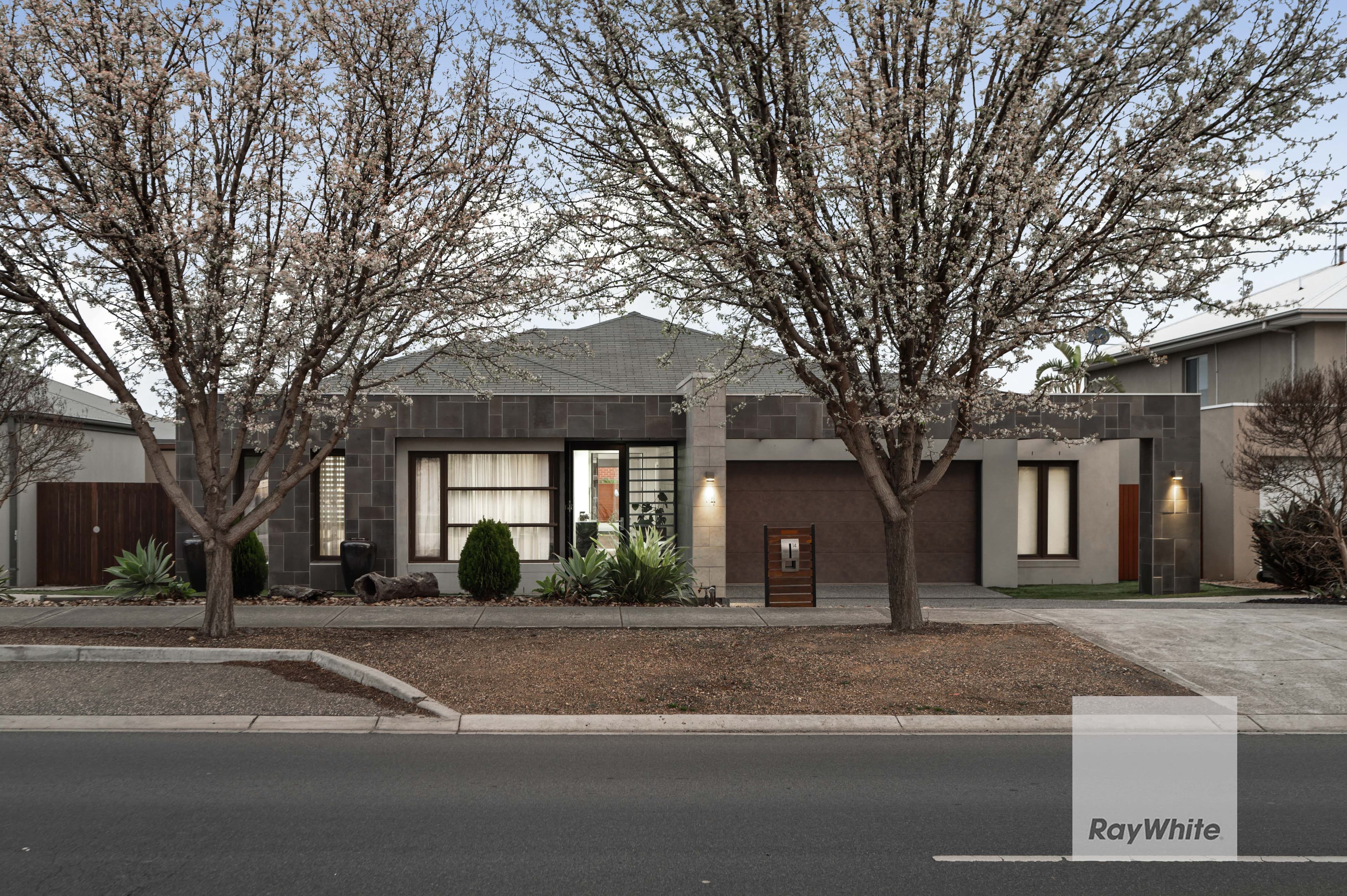 14 Dellamore Boulevard, Greenvale VIC 3059, Greenvale - Image 1